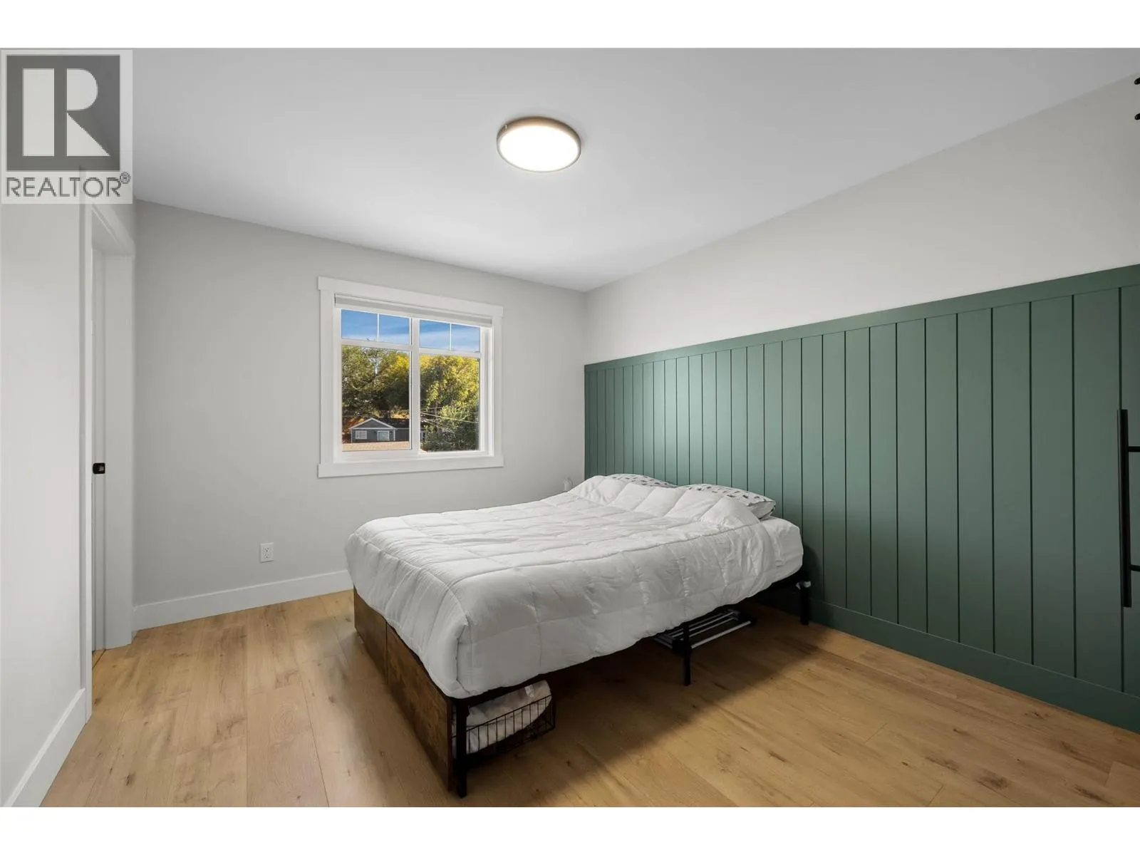 321 CENTRE Avenue Unit# 102