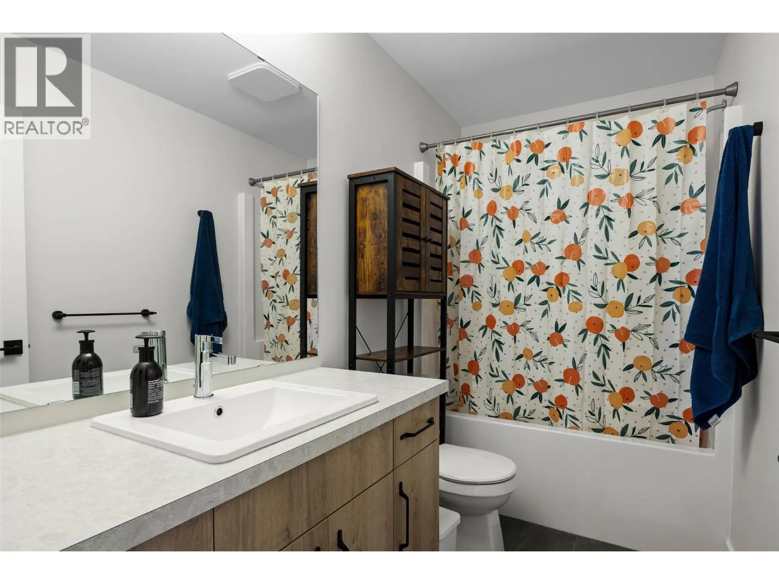 321 CENTRE Avenue Unit# 102