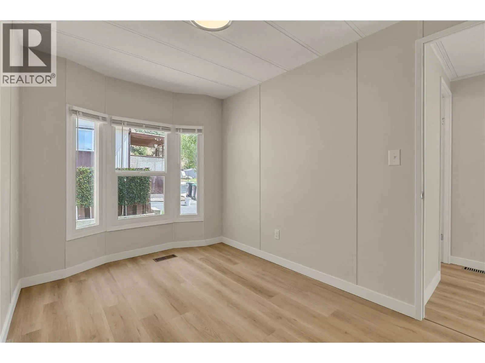 1701 Penticton Avenue Unit# 305