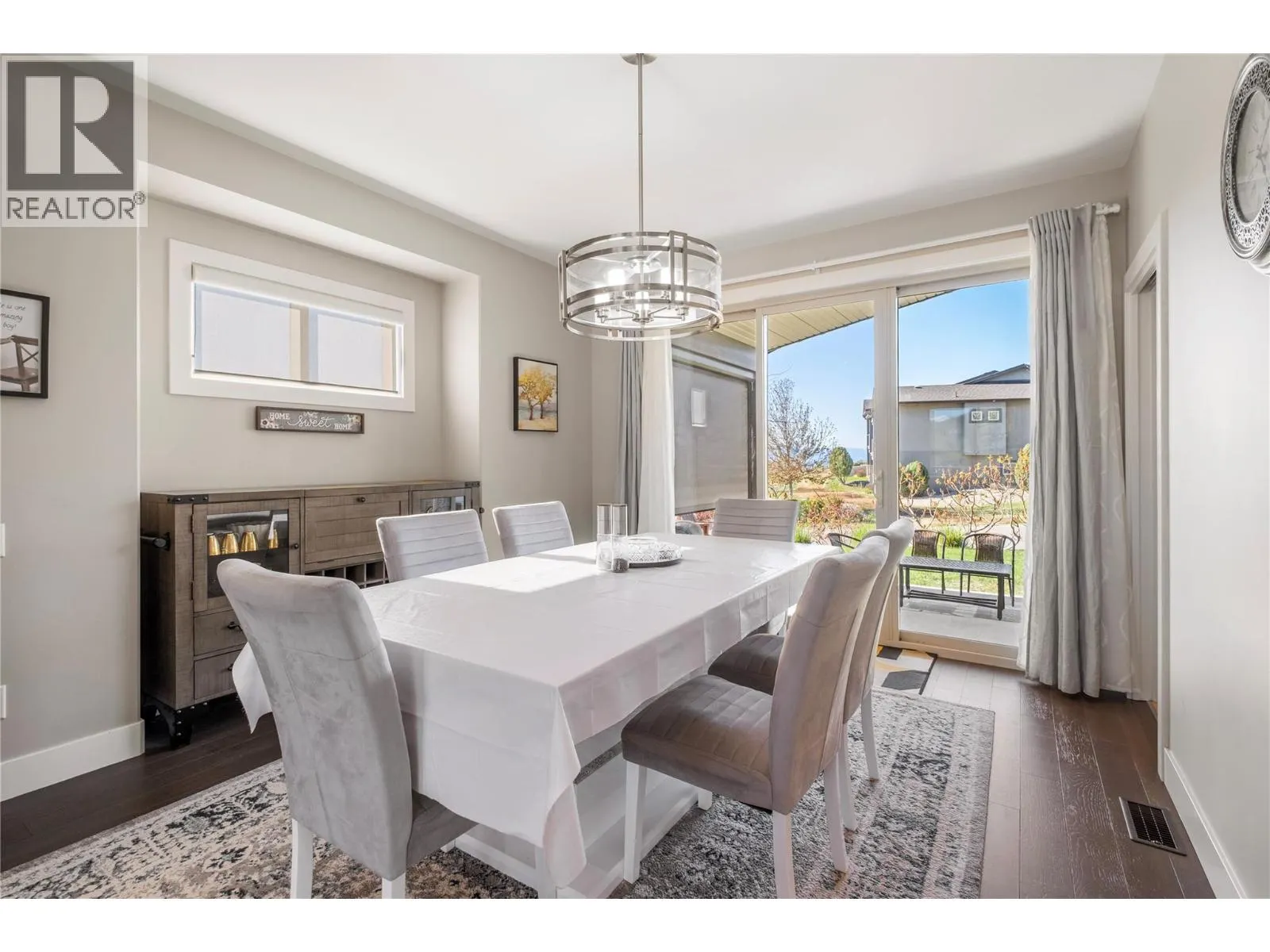 1852 Split Rail Place