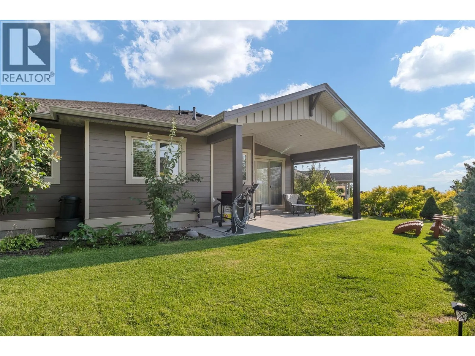 1852 Split Rail Place