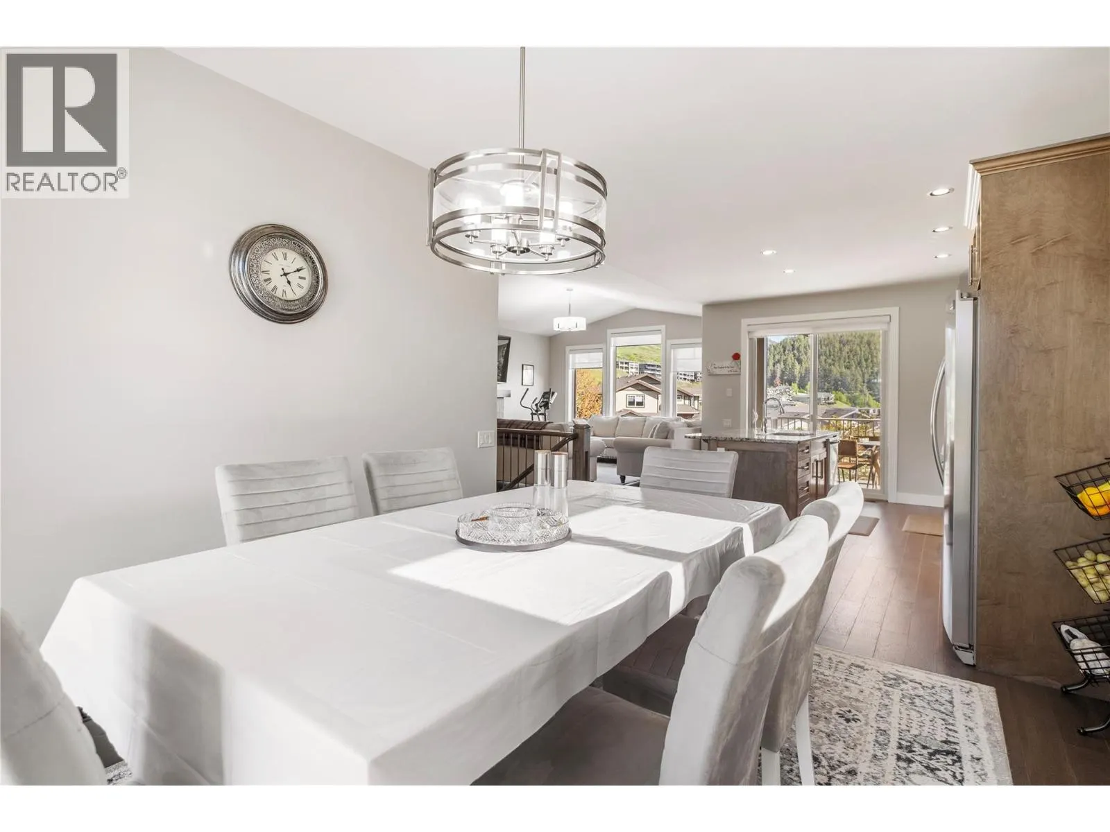 1852 Split Rail Place