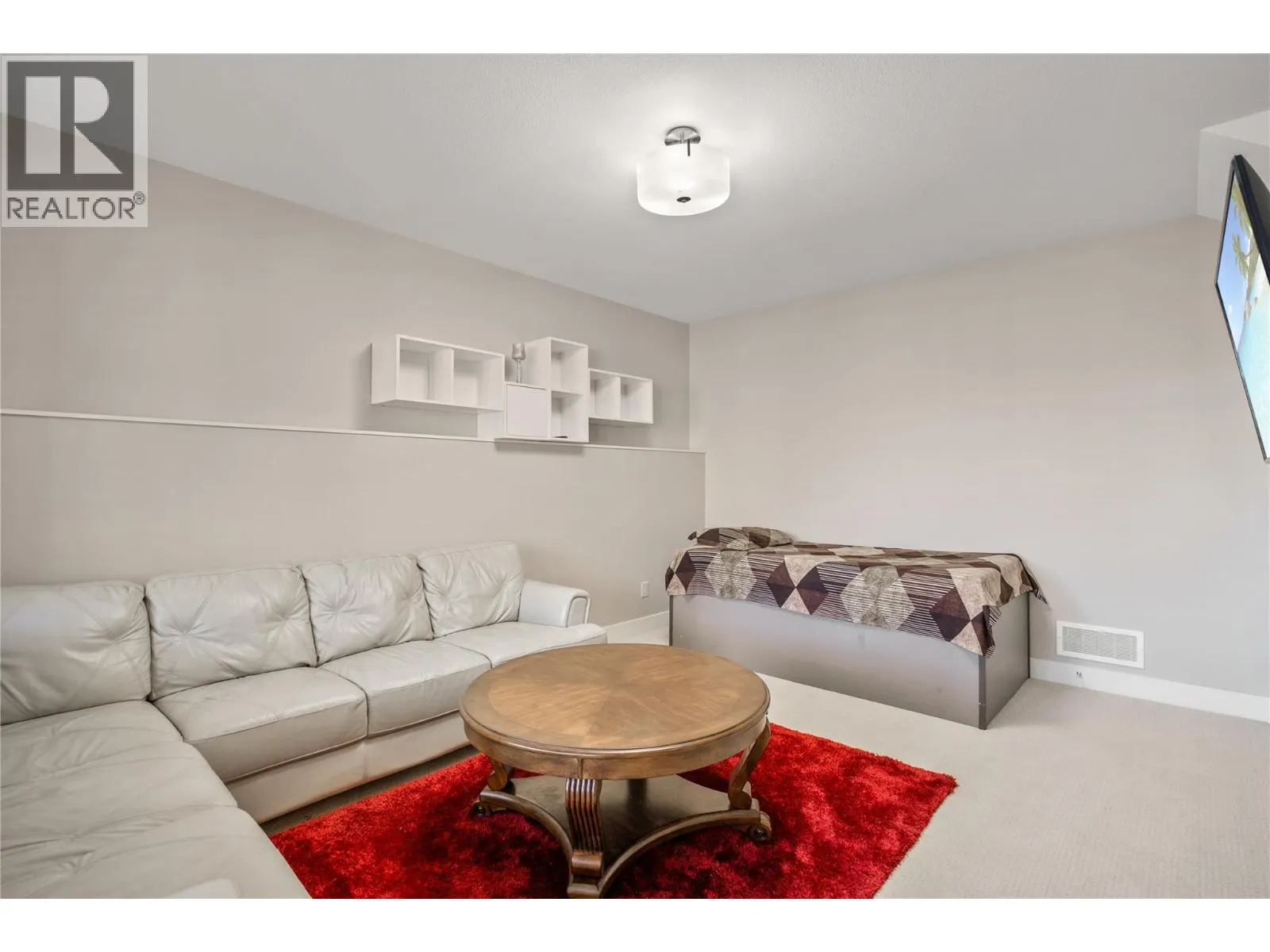 1852 Split Rail Place