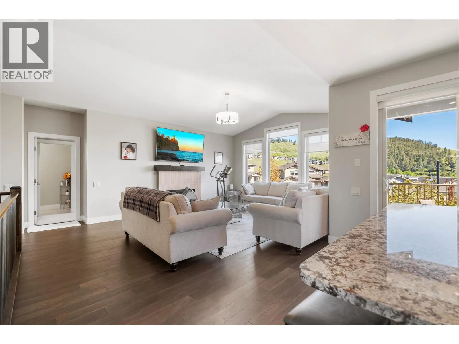 1852 Split Rail Place