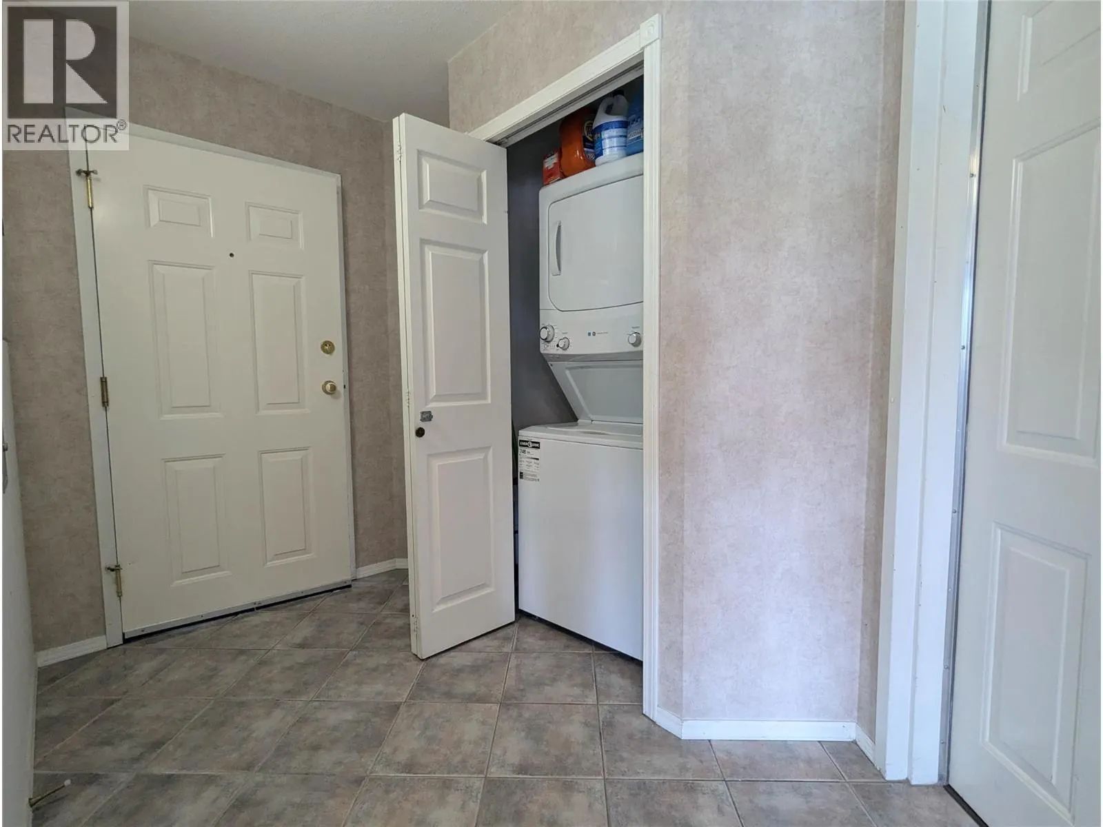 5052 Riverview Road Unit# 4016B