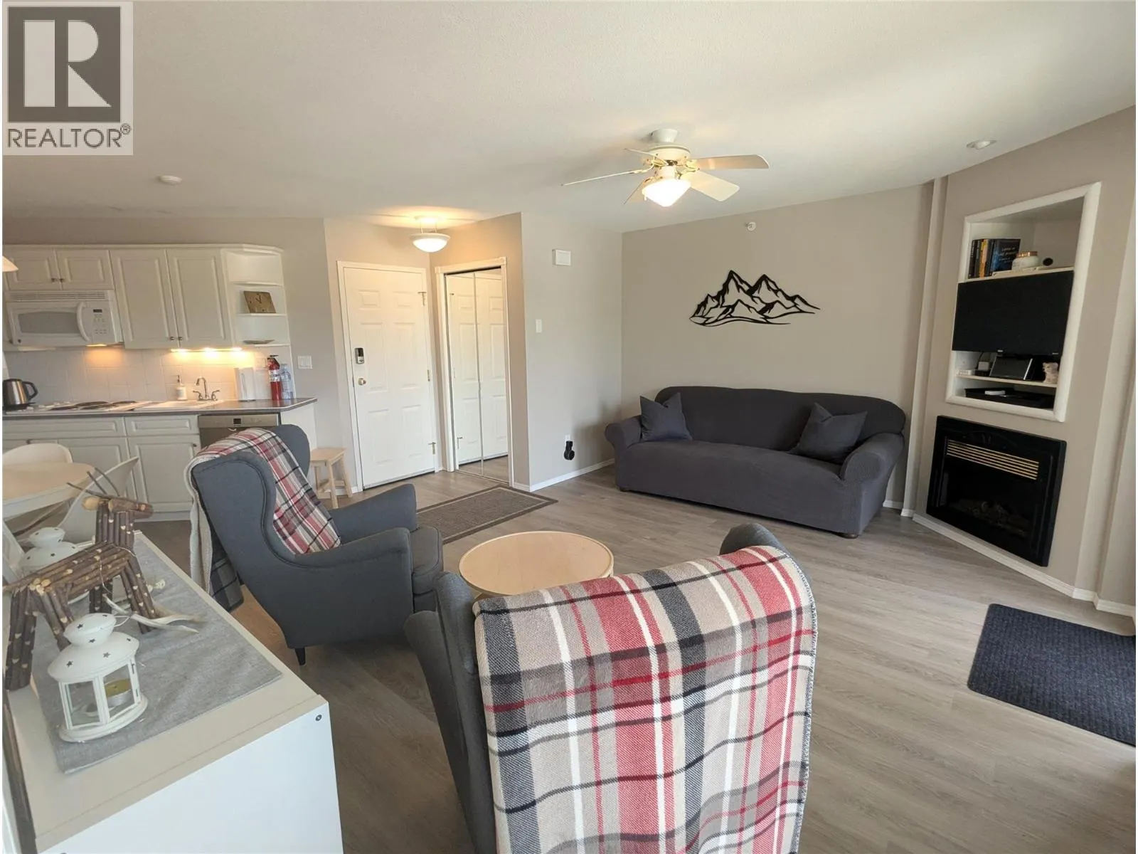 5052 Riverview Road Unit# 4016B