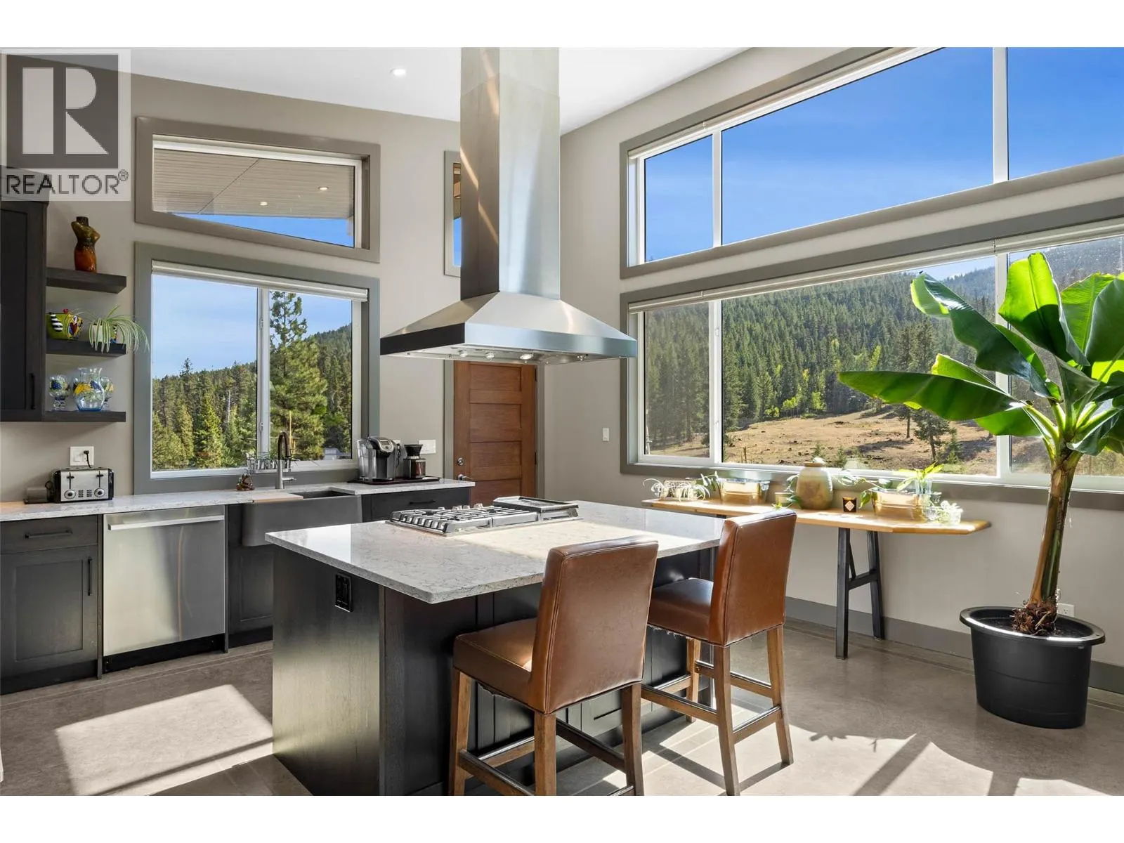 10076 Tranquille-Criss Creek Road