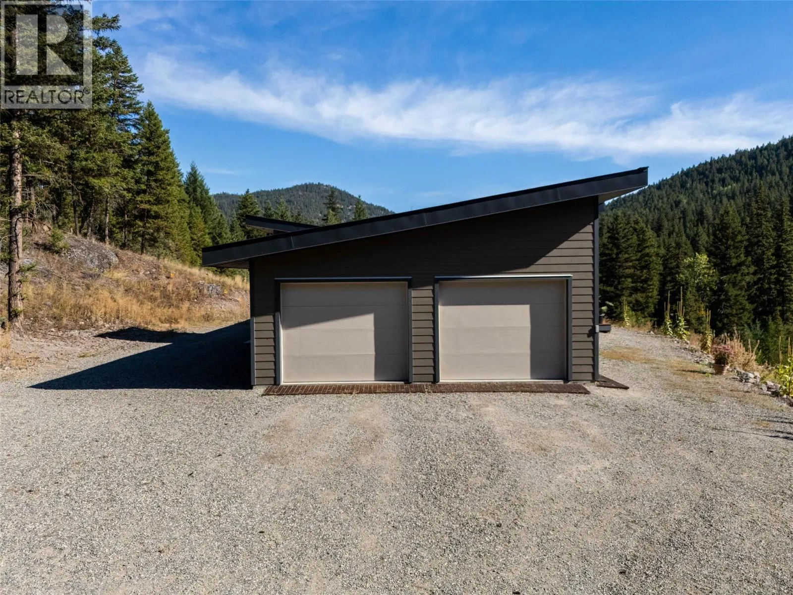 10076 Tranquille-Criss Creek Road