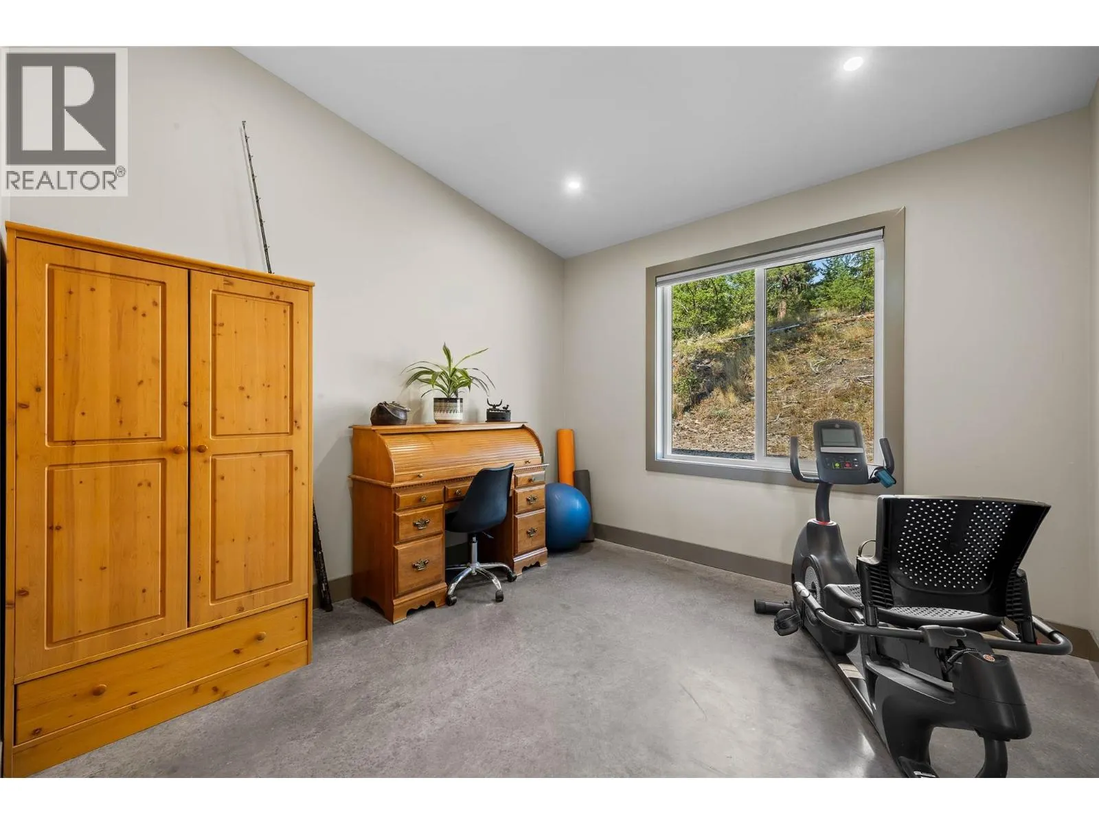 10076 Tranquille-Criss Creek Road