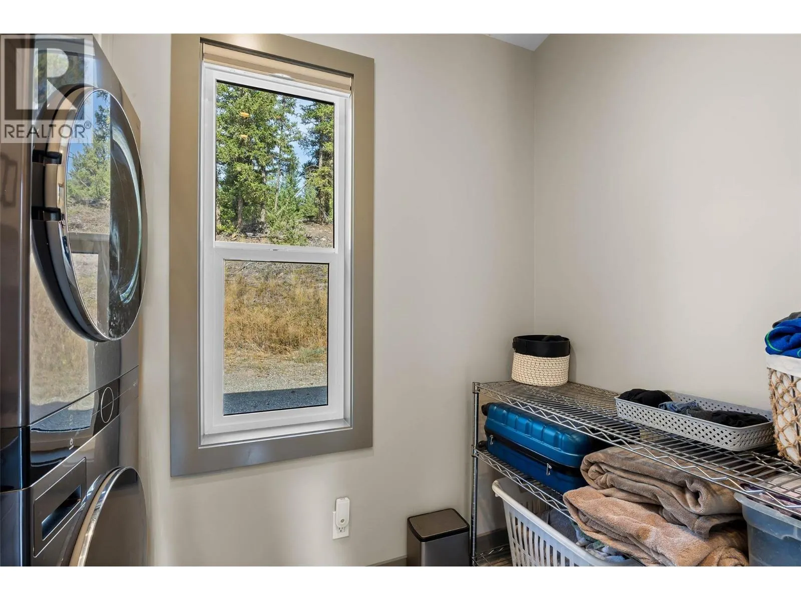 10076 Tranquille-Criss Creek Road