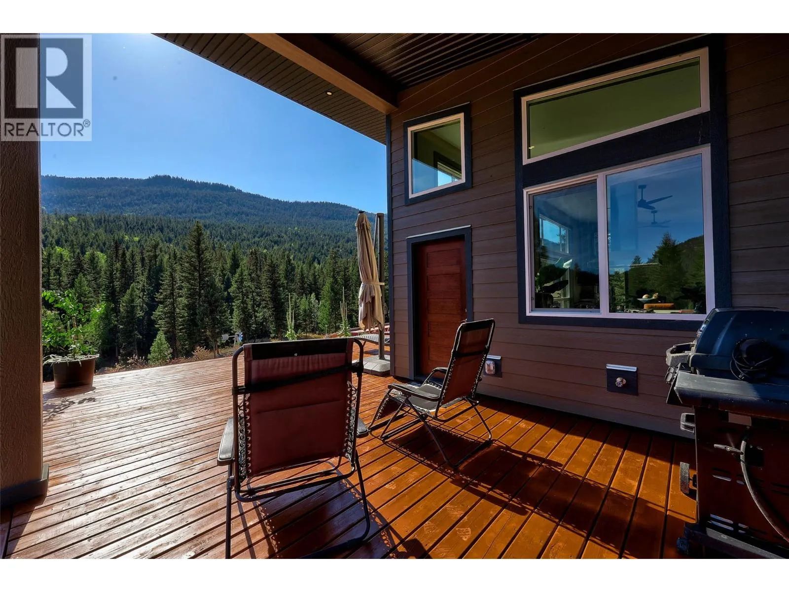 10076 Tranquille-Criss Creek Road