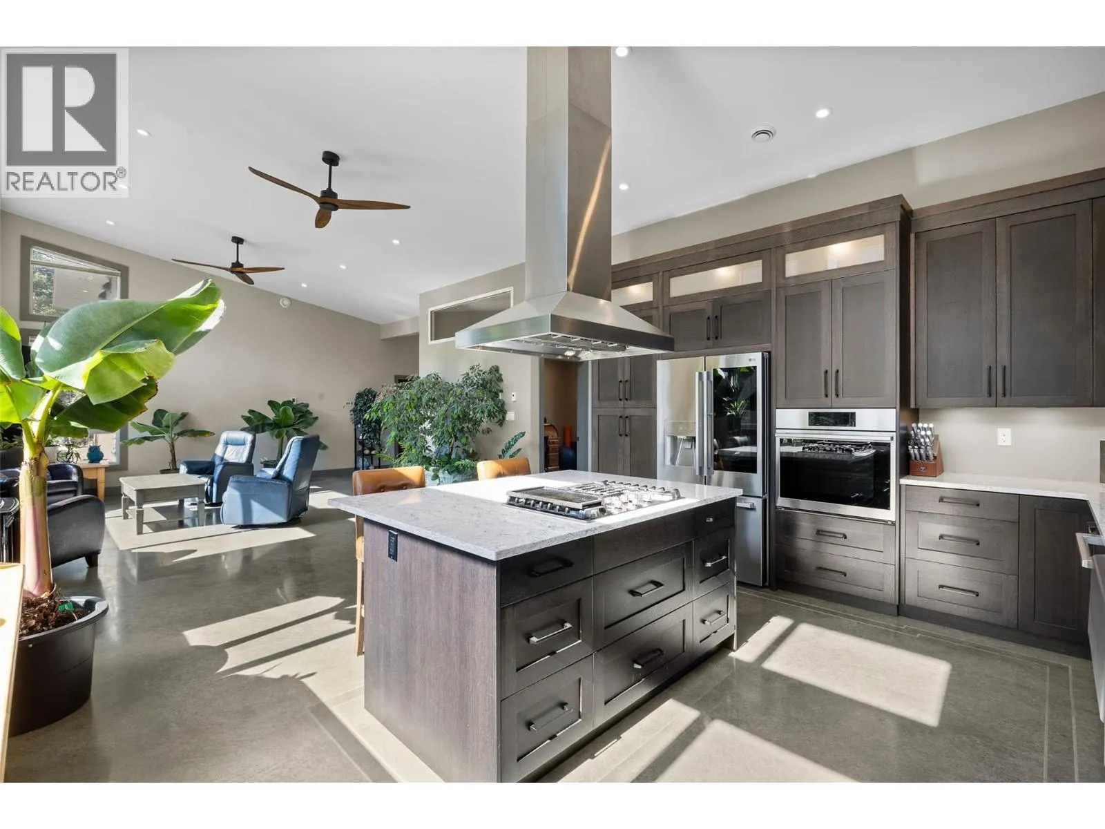 10076 Tranquille-Criss Creek Road