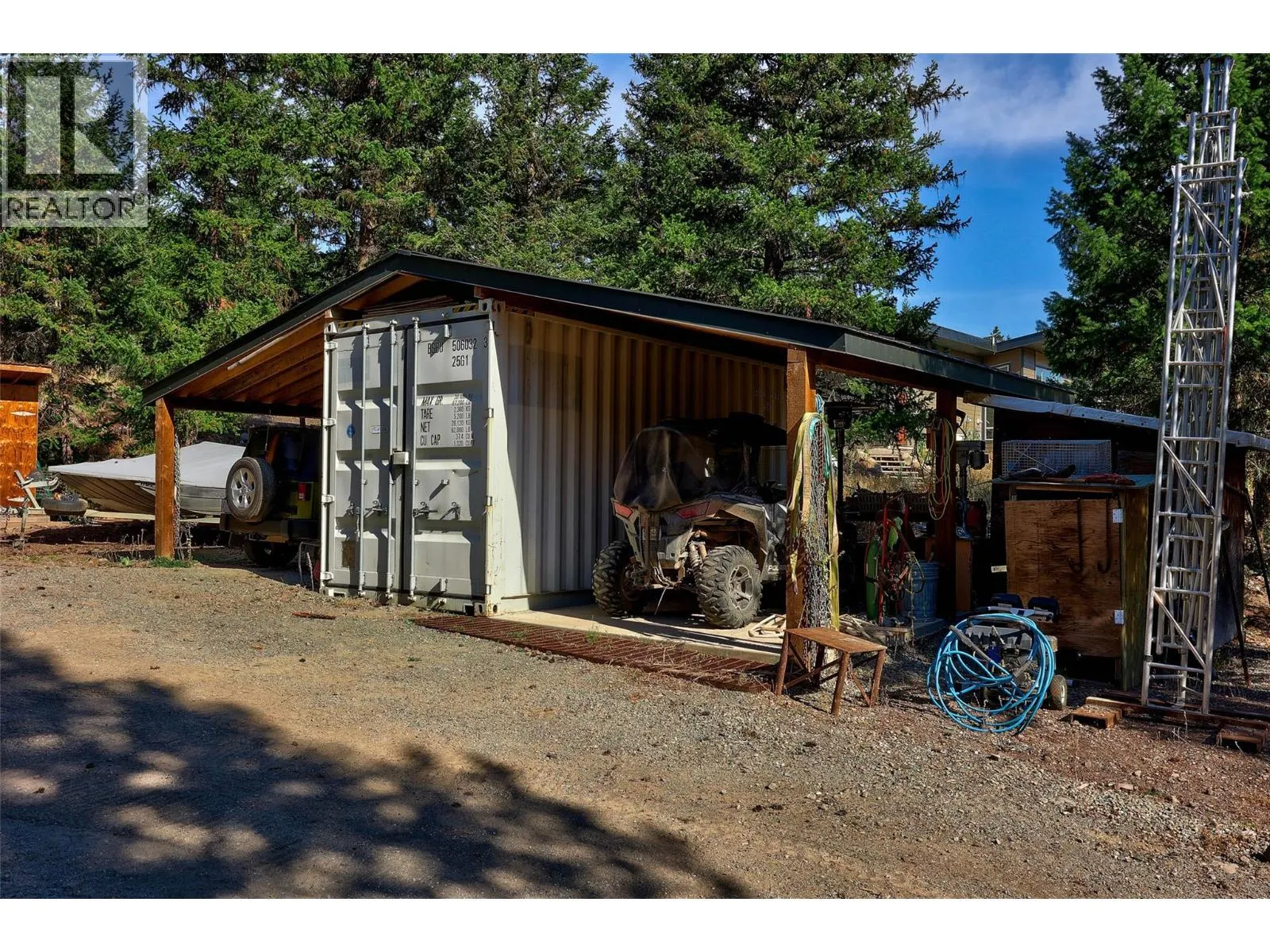 10076 Tranquille-Criss Creek Road