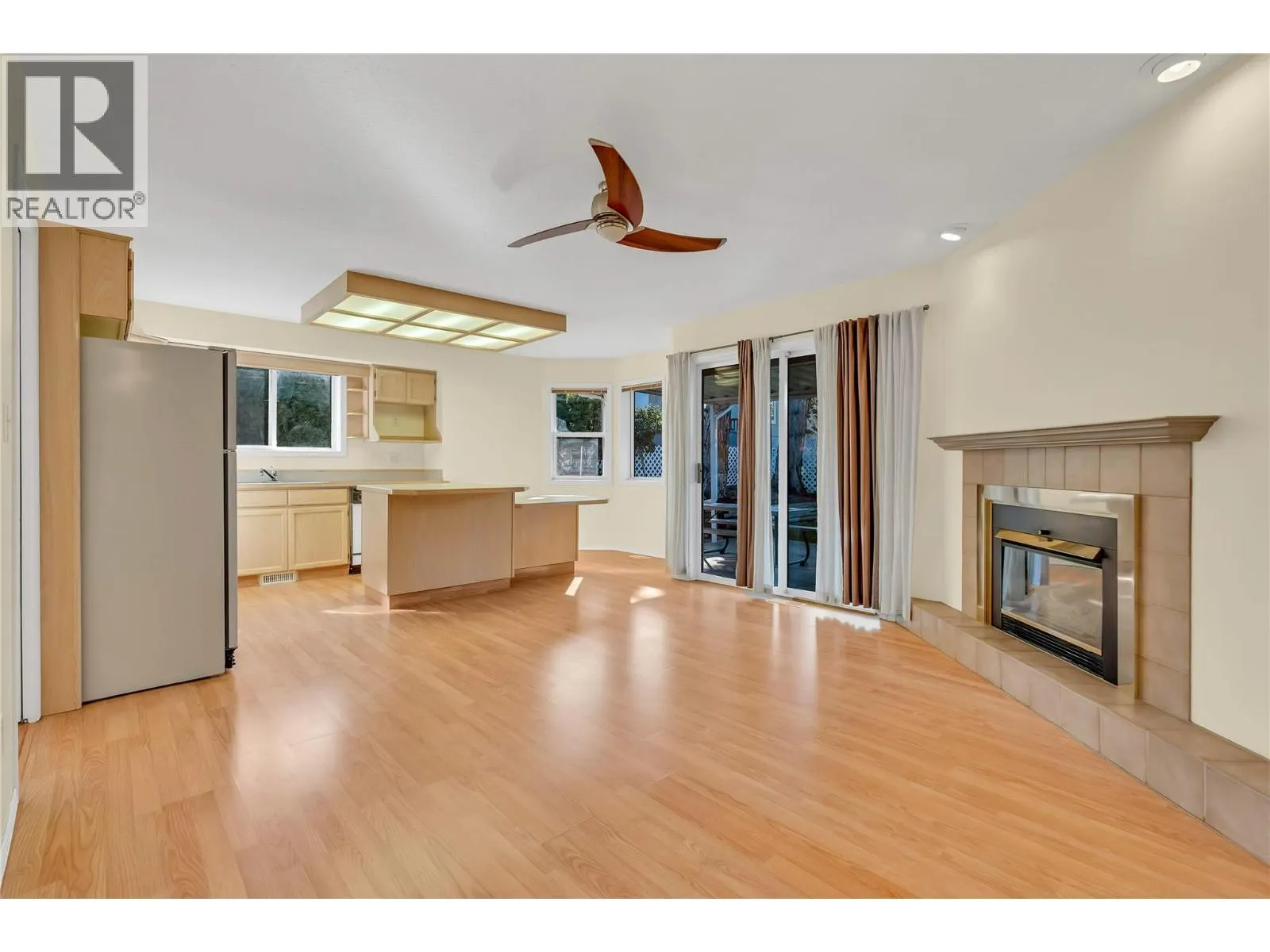 138 Okanagan Avenue W