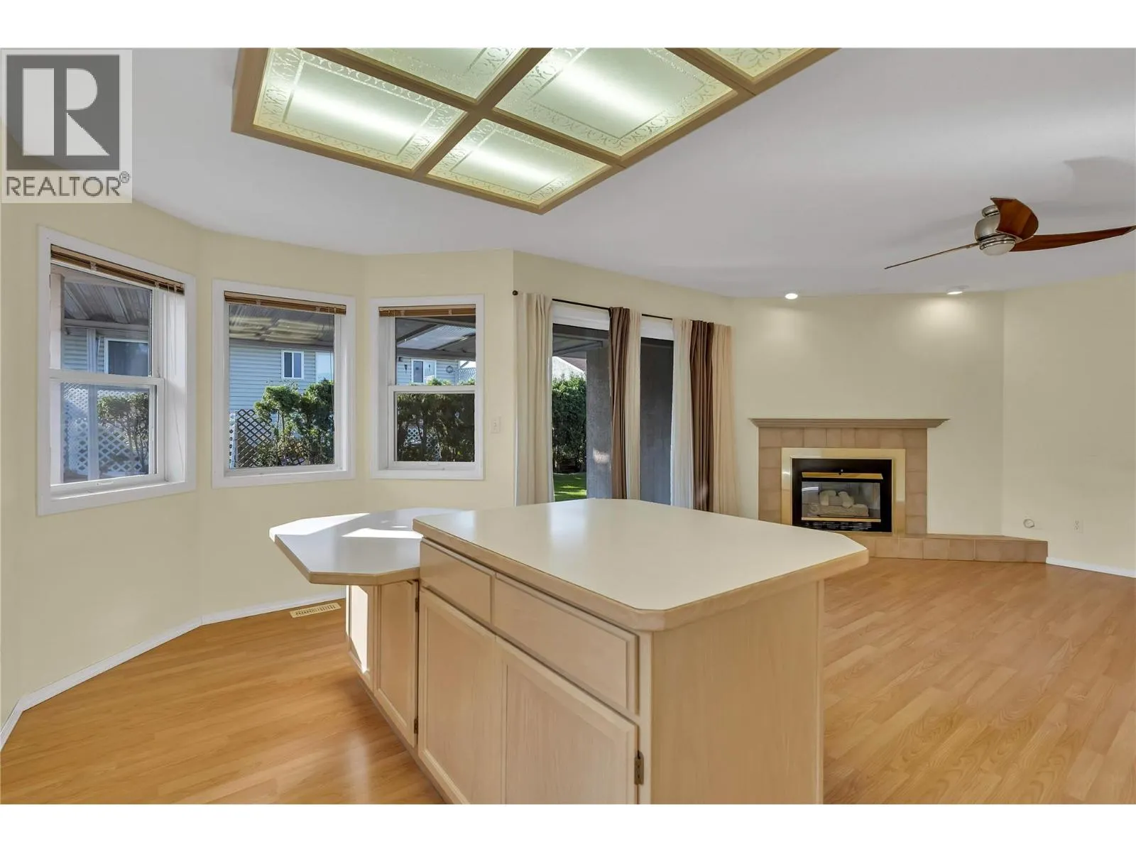 138 Okanagan Avenue W