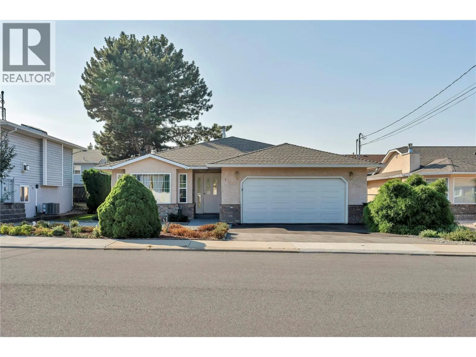 138 Okanagan Avenue W
