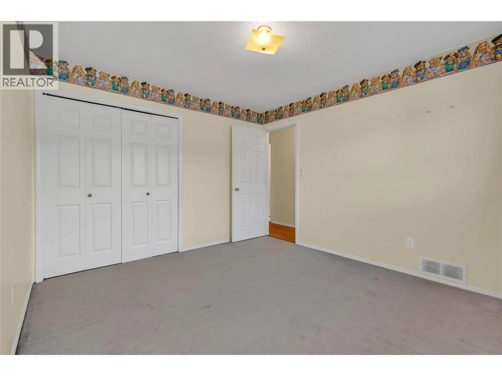 138 Okanagan Avenue W