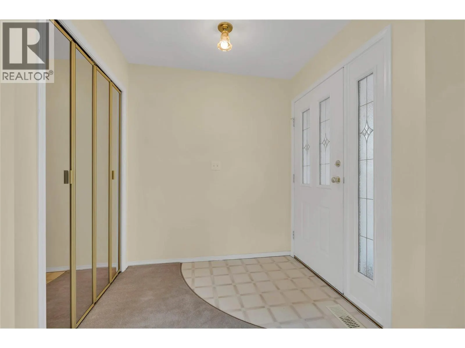 138 Okanagan Avenue W