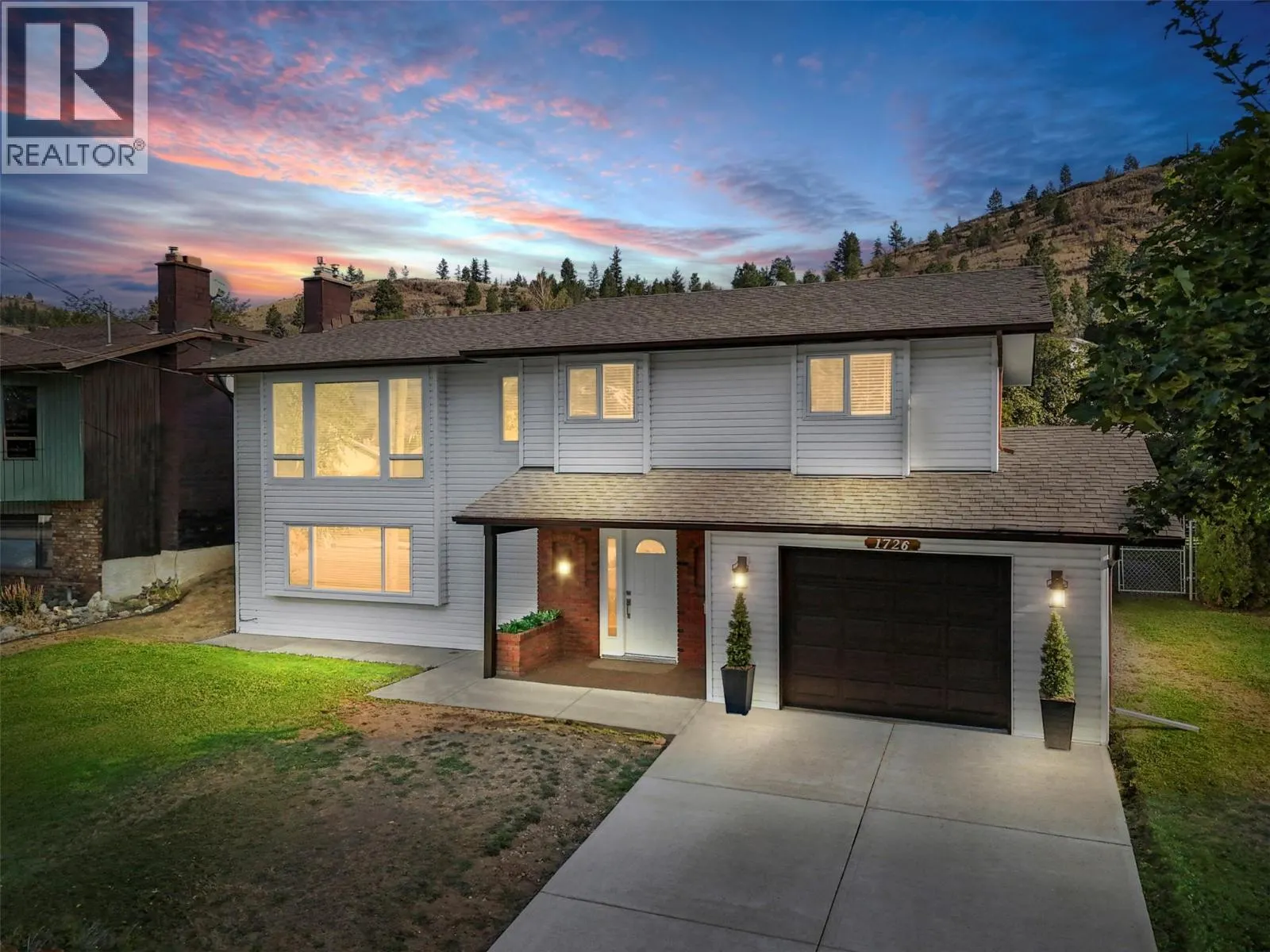 1726 Hillside Drive