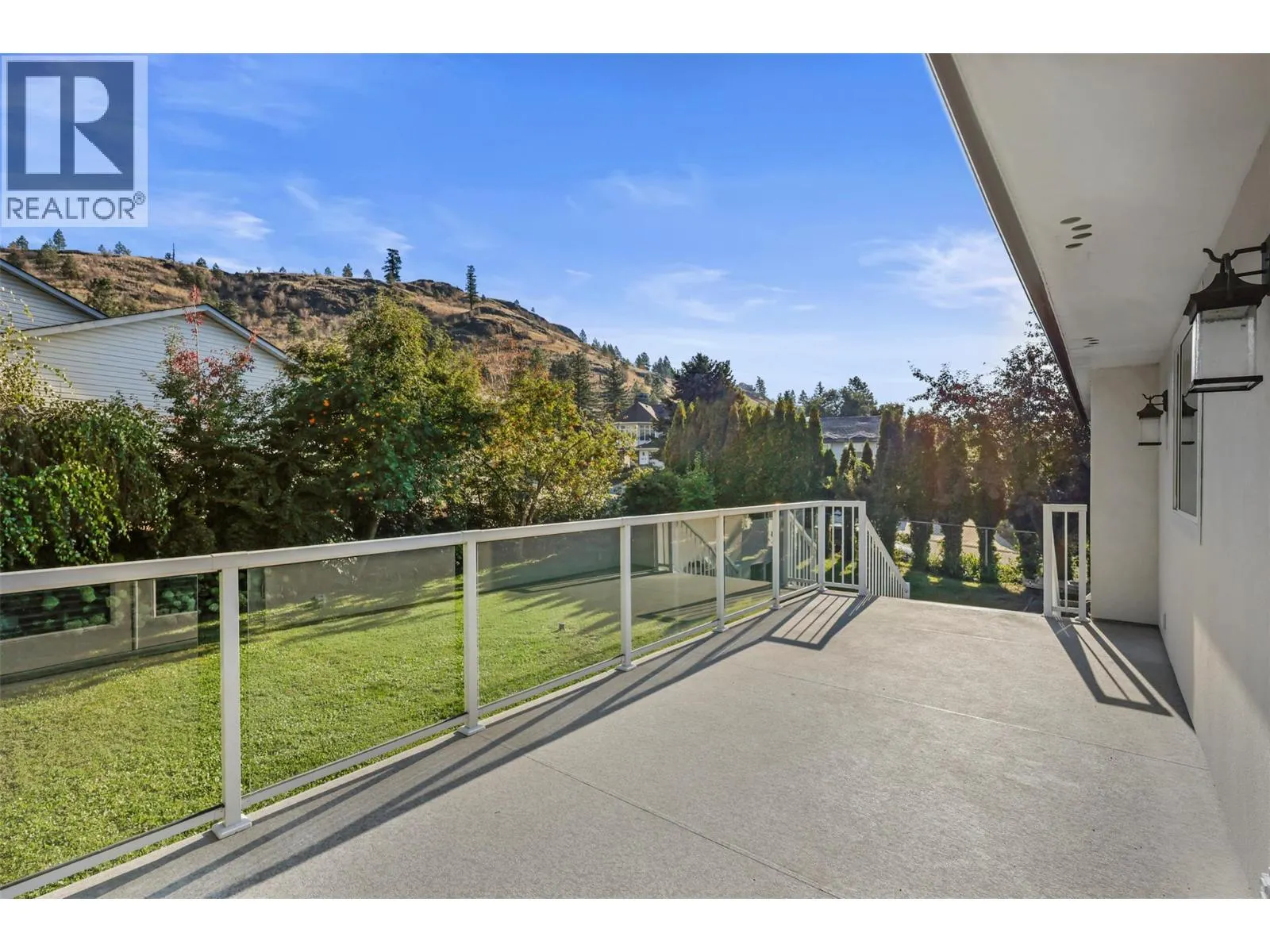 1726 Hillside Drive