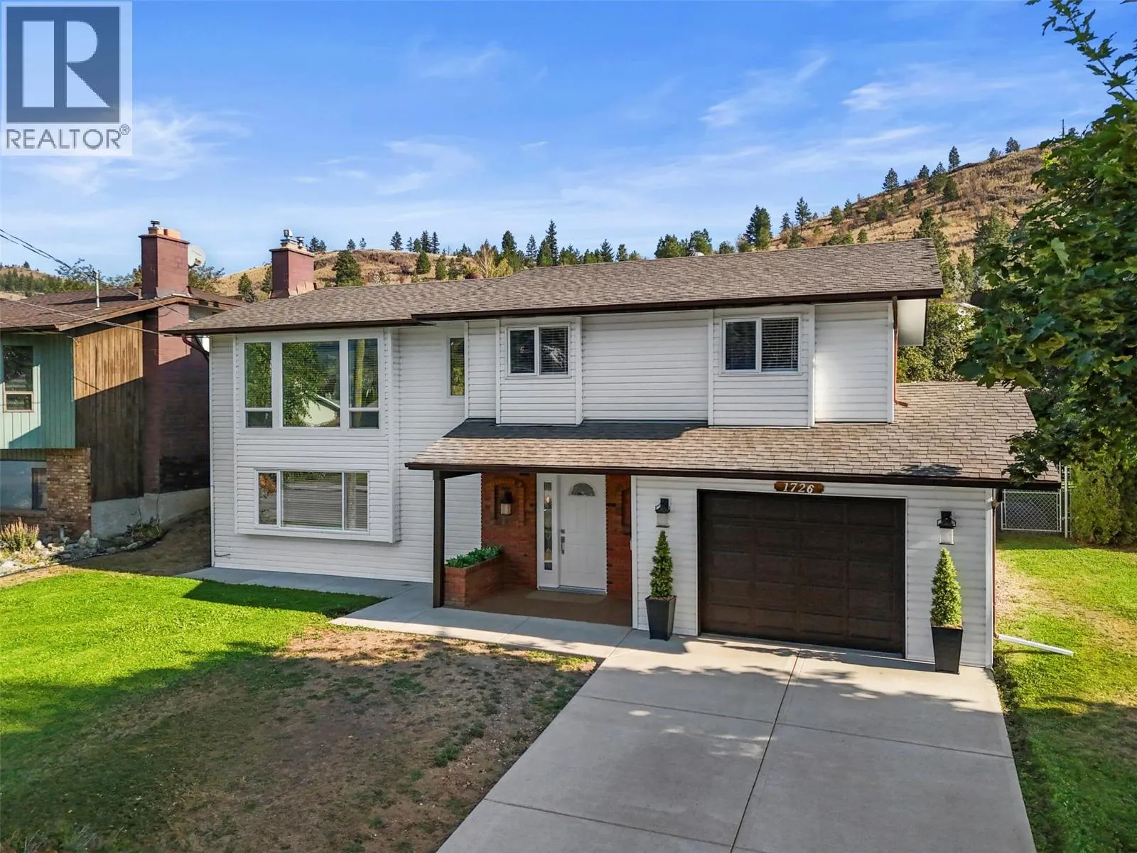 1726 Hillside Drive