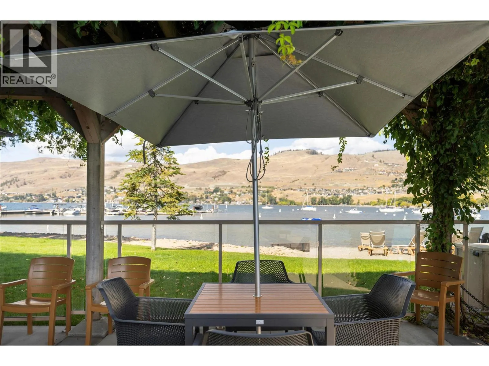 7343 Okanagan Landing Road Unit# 1130