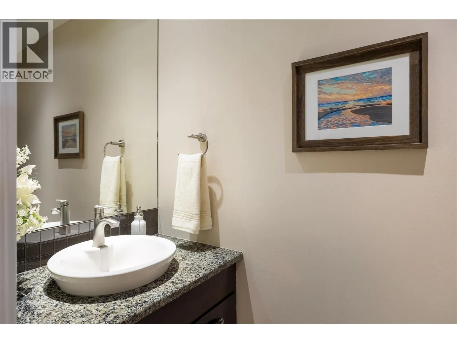 7343 Okanagan Landing Road Unit# 1130