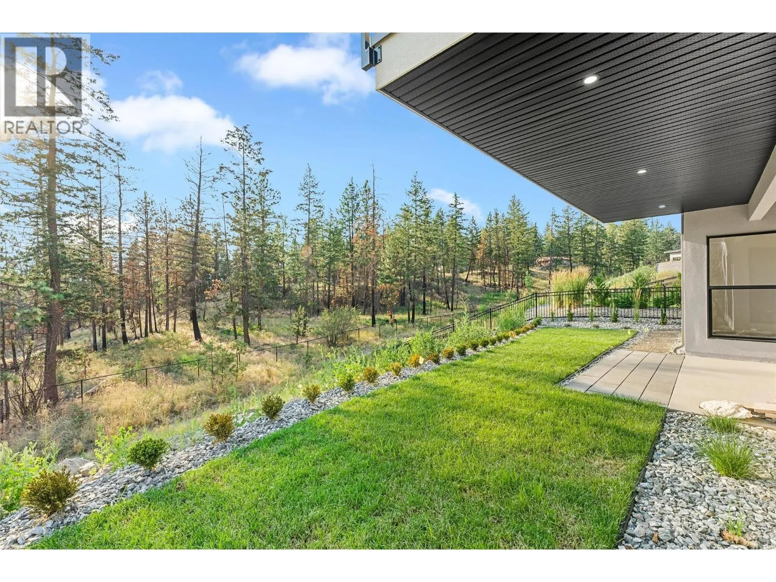 10218 Beacon Hill Drive