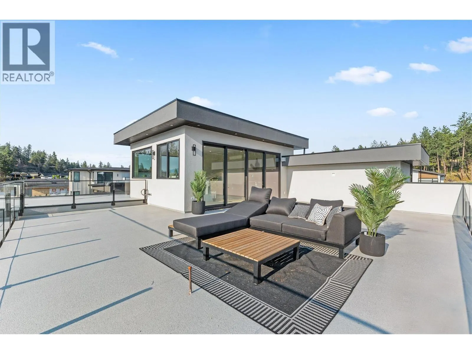 10218 Beacon Hill Drive