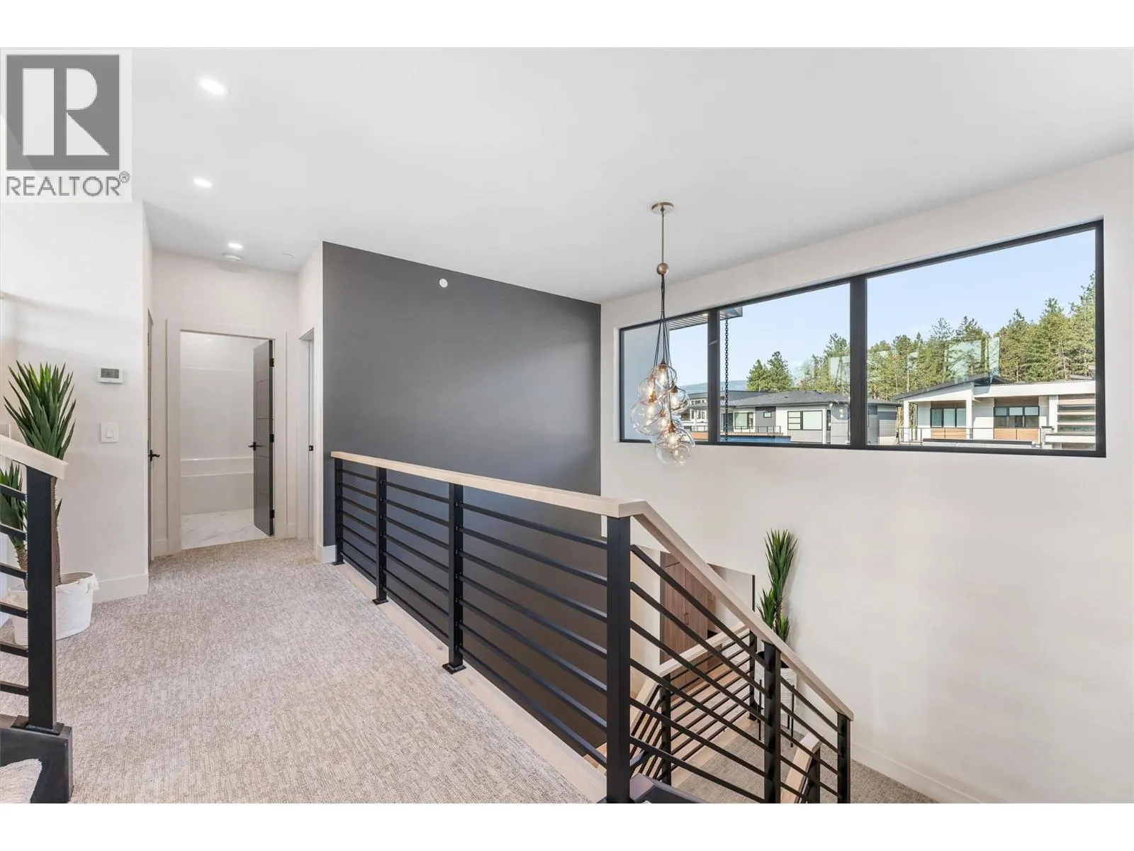 10218 Beacon Hill Drive
