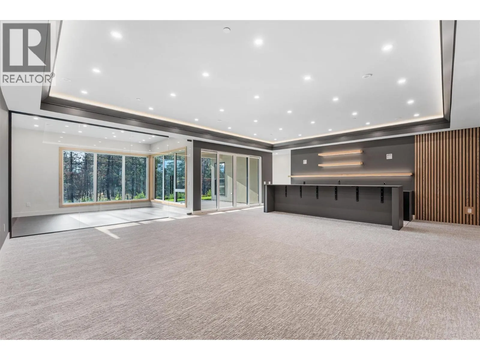 10218 Beacon Hill Drive