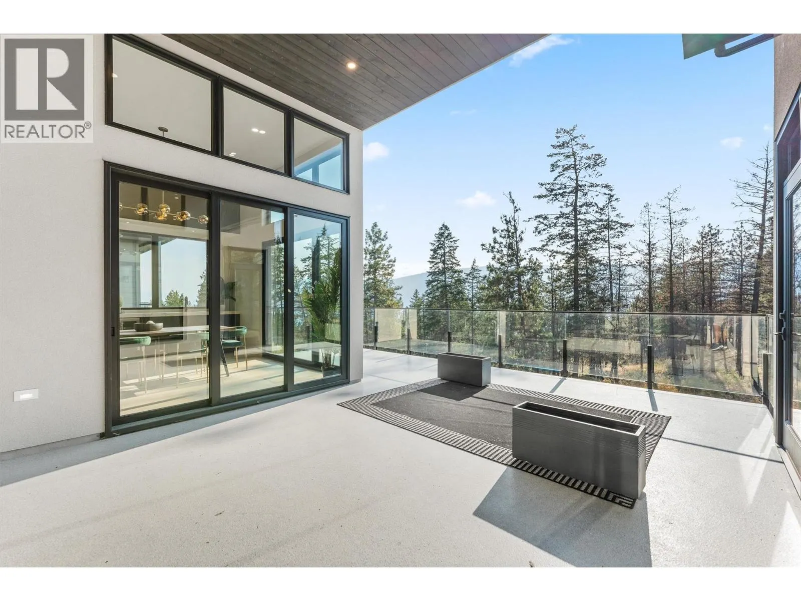 10218 Beacon Hill Drive