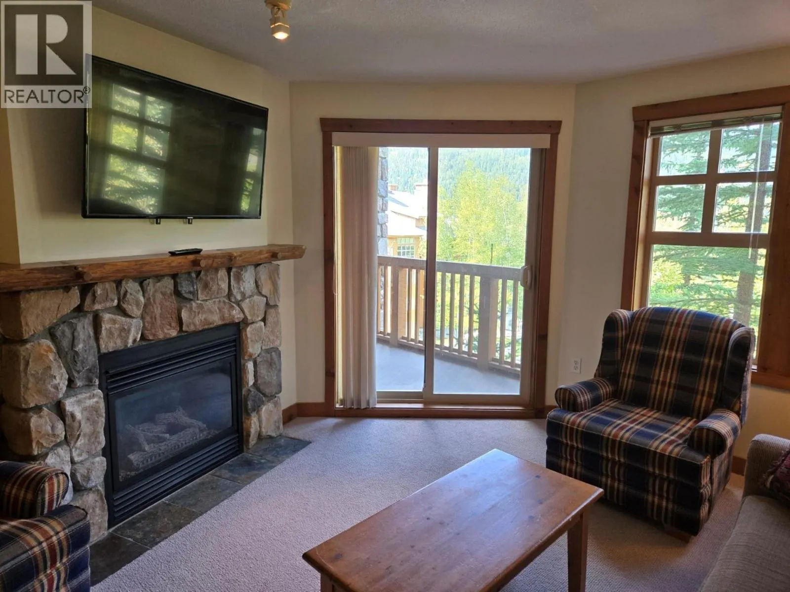 2090 Summit Drive Unit# 308