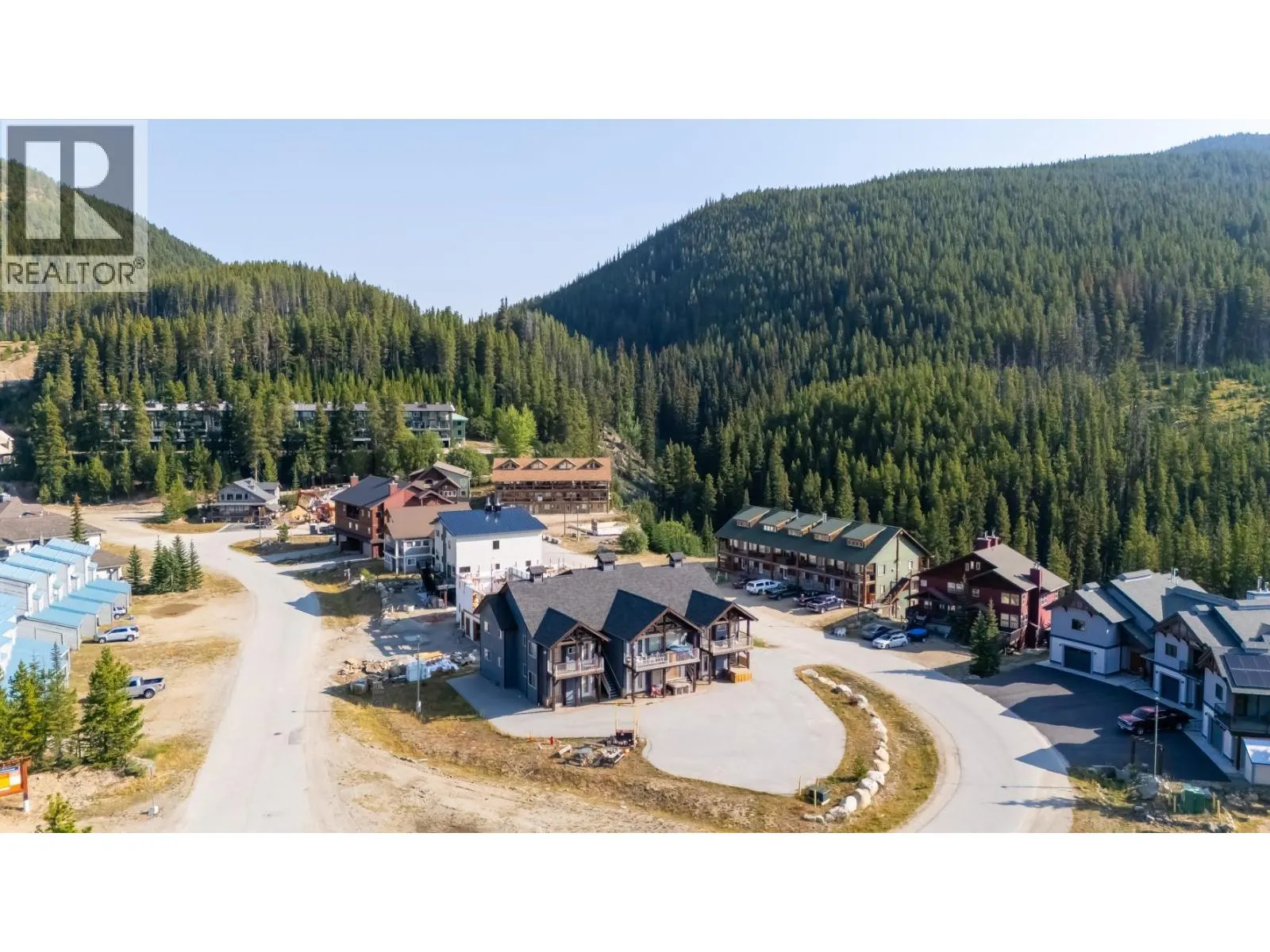 110 CLEARVIEW Crescent Unit# 103