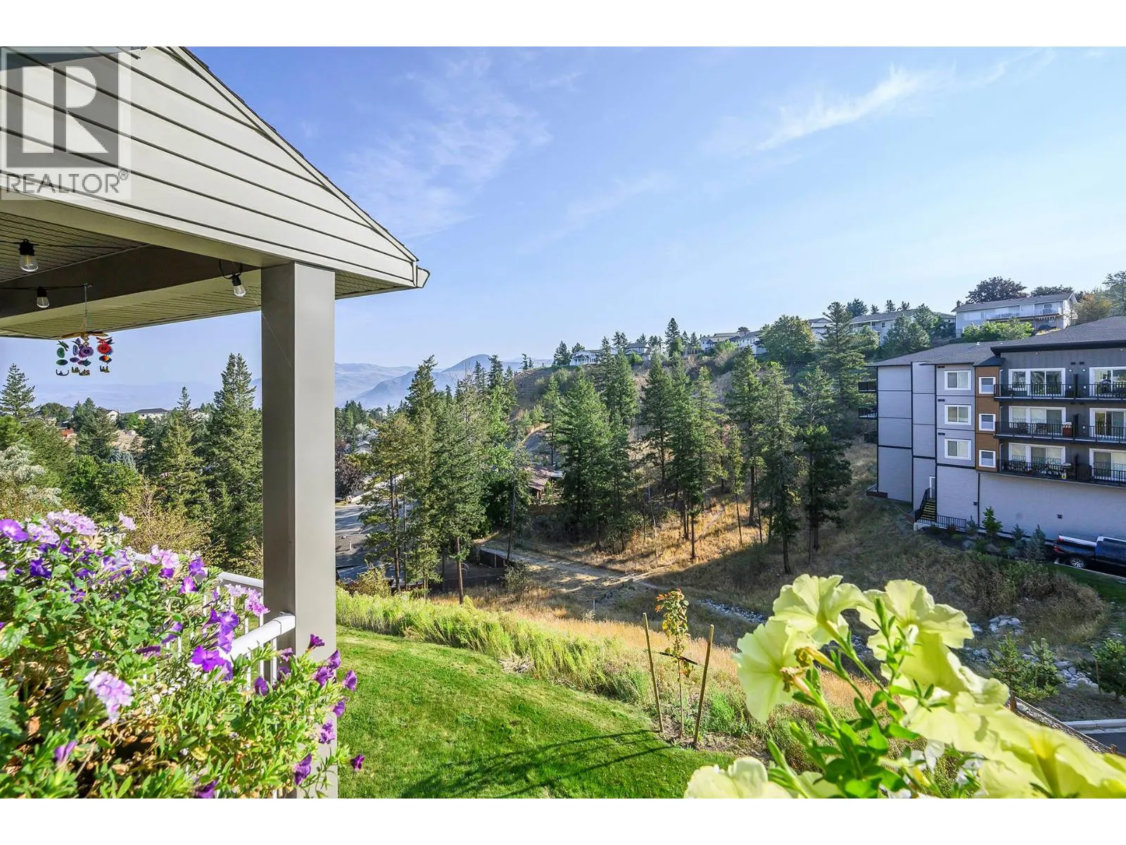 2046 ROBSON Place Unit# 49