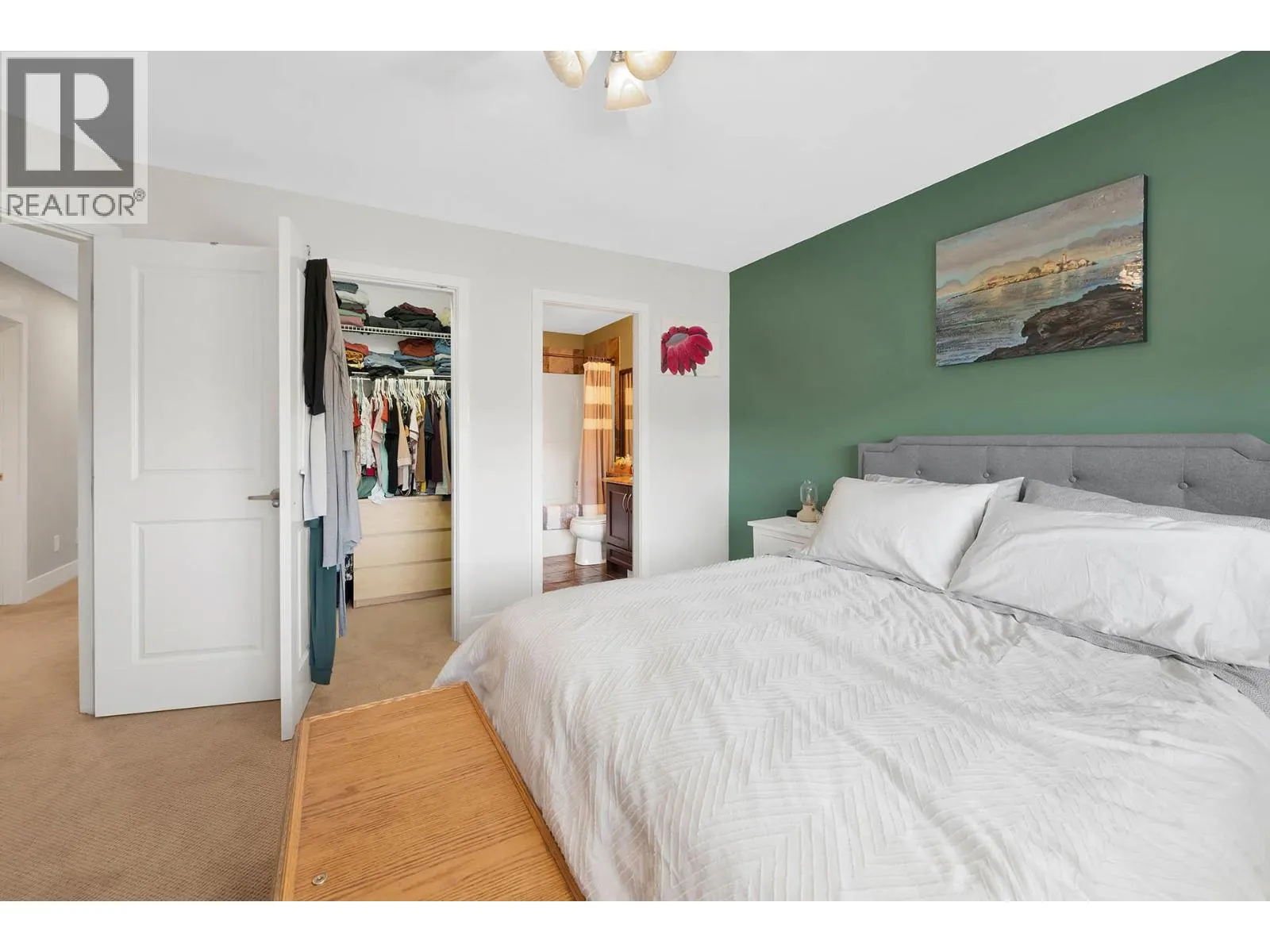 2046 ROBSON Place Unit# 49