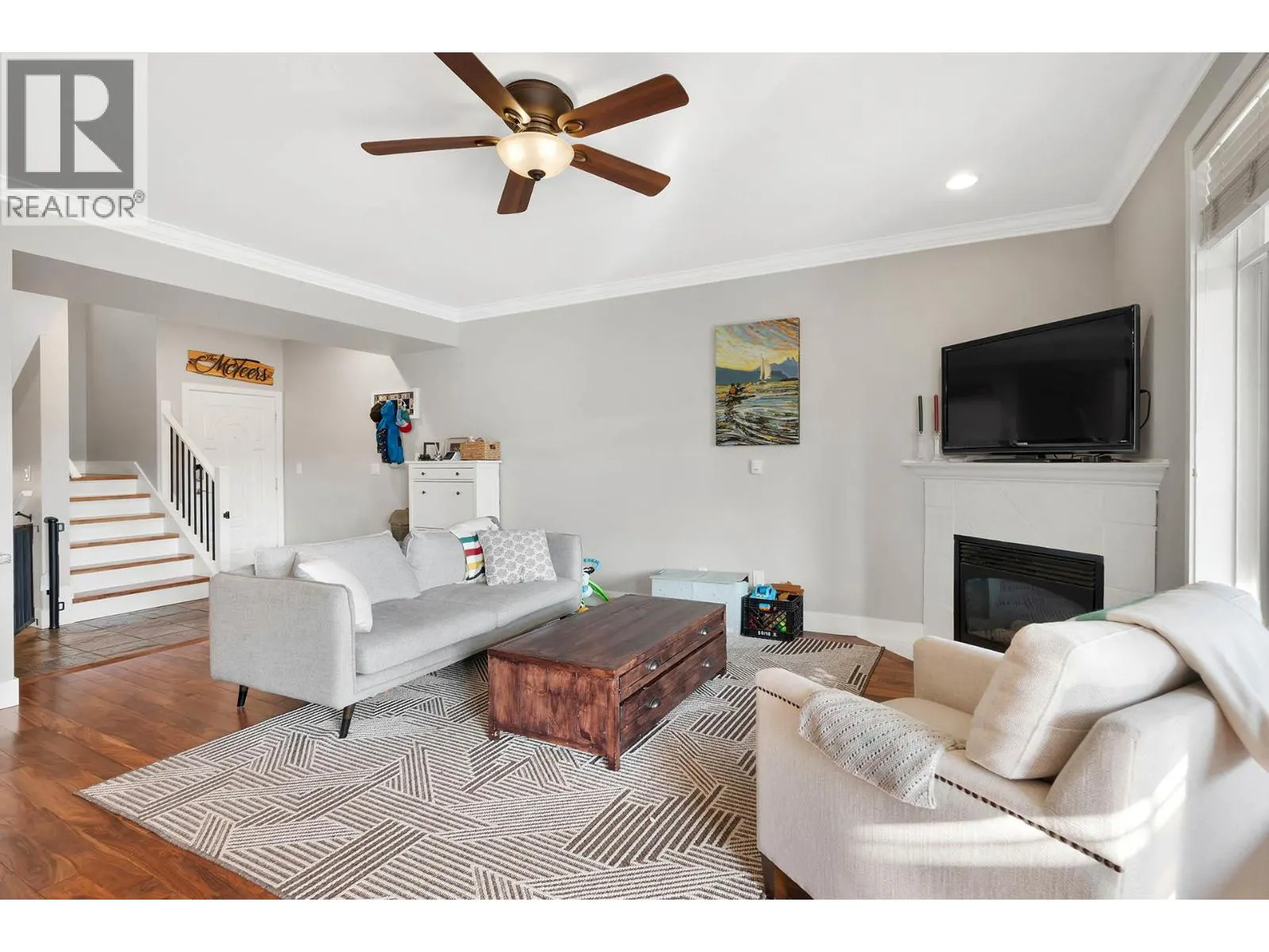 2046 ROBSON Place Unit# 49