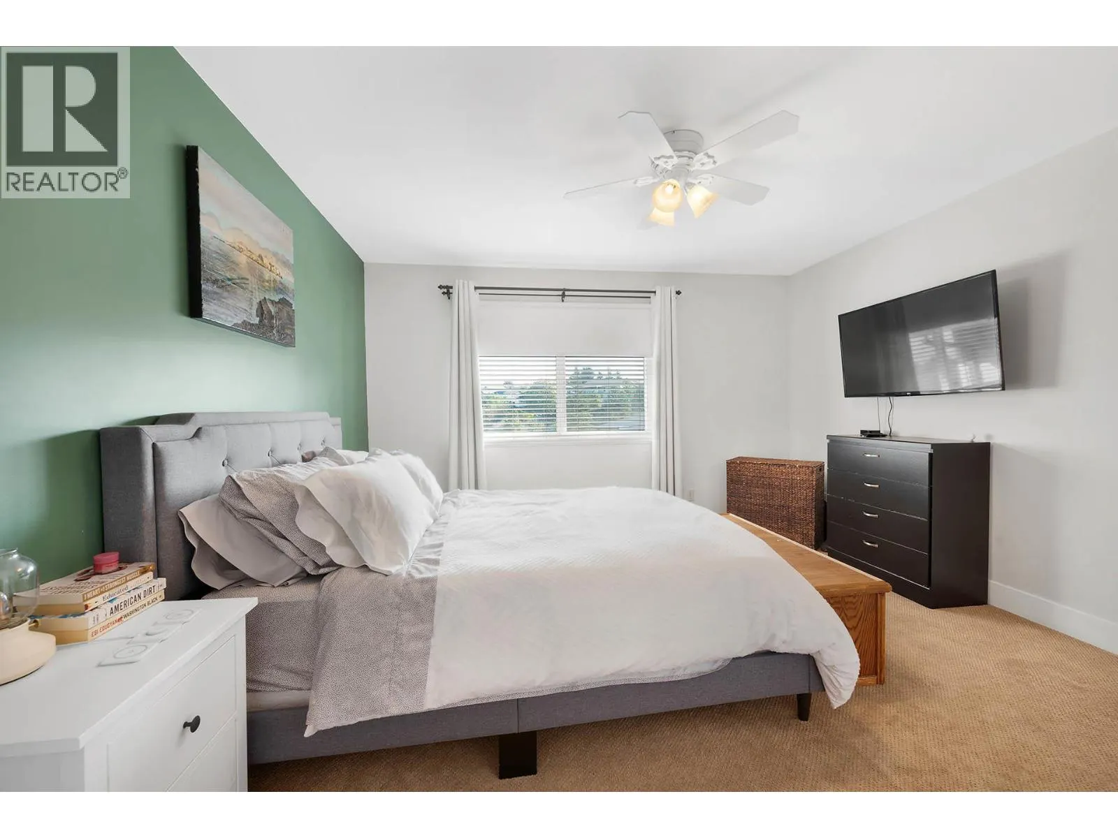 2046 ROBSON Place Unit# 49