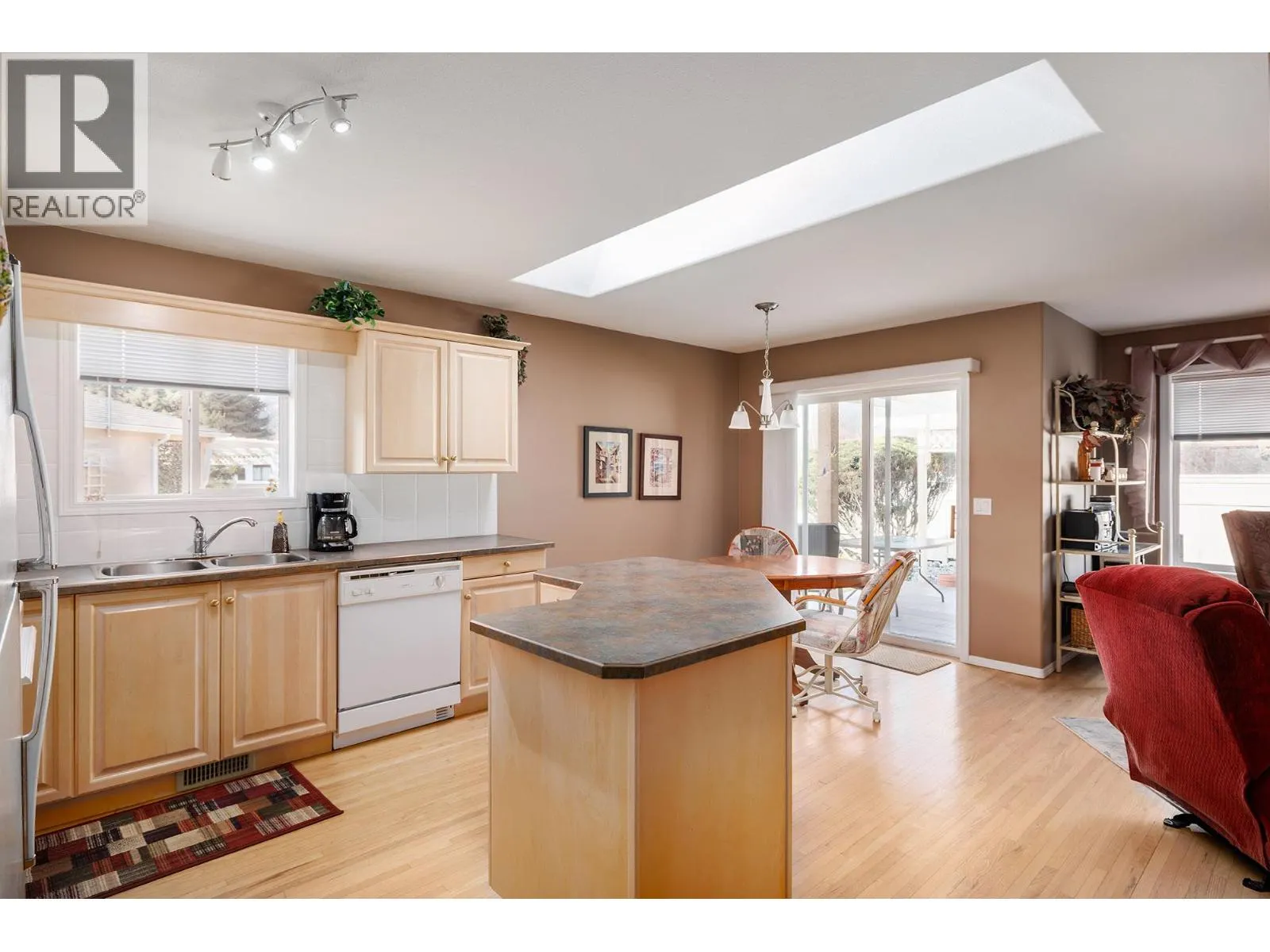 2250 Louie Drive Unit# 37