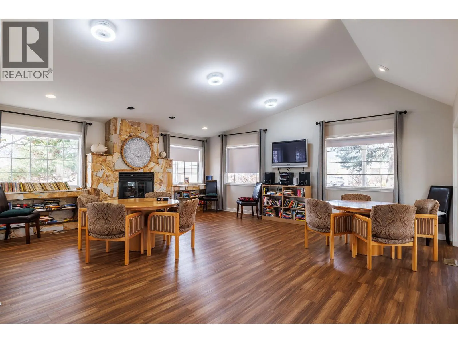 2250 Louie Drive Unit# 37