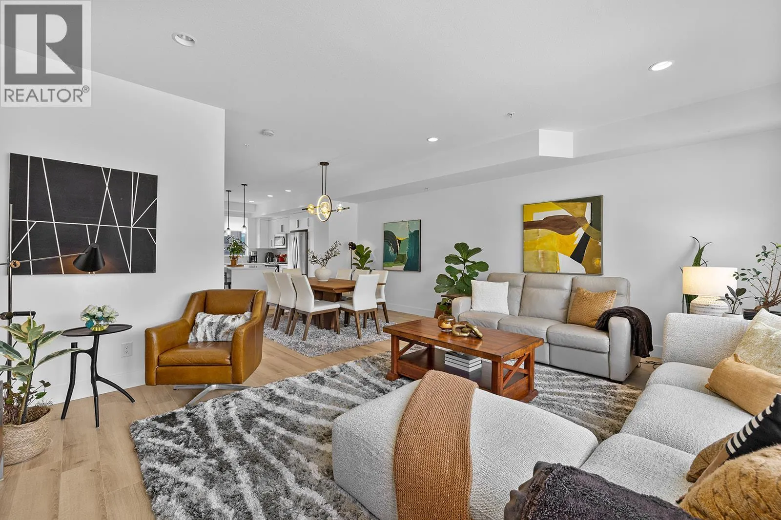 12798 Lake Hill Drive Unit# 73