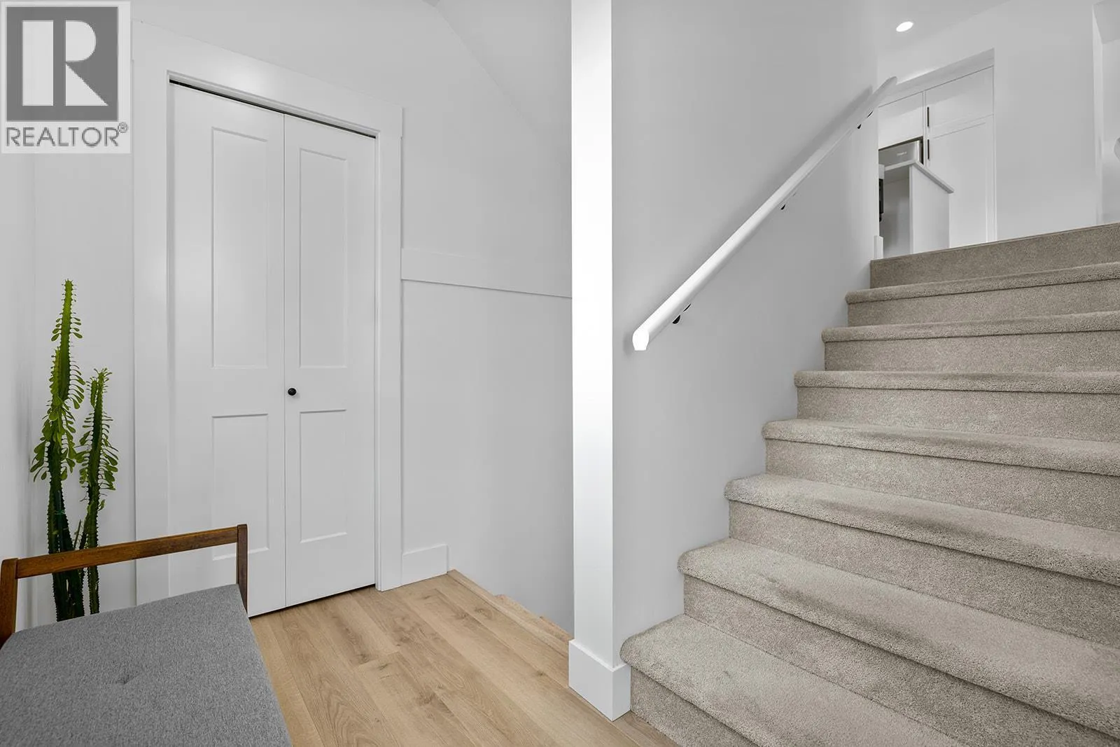 12798 Lake Hill Drive Unit# 73