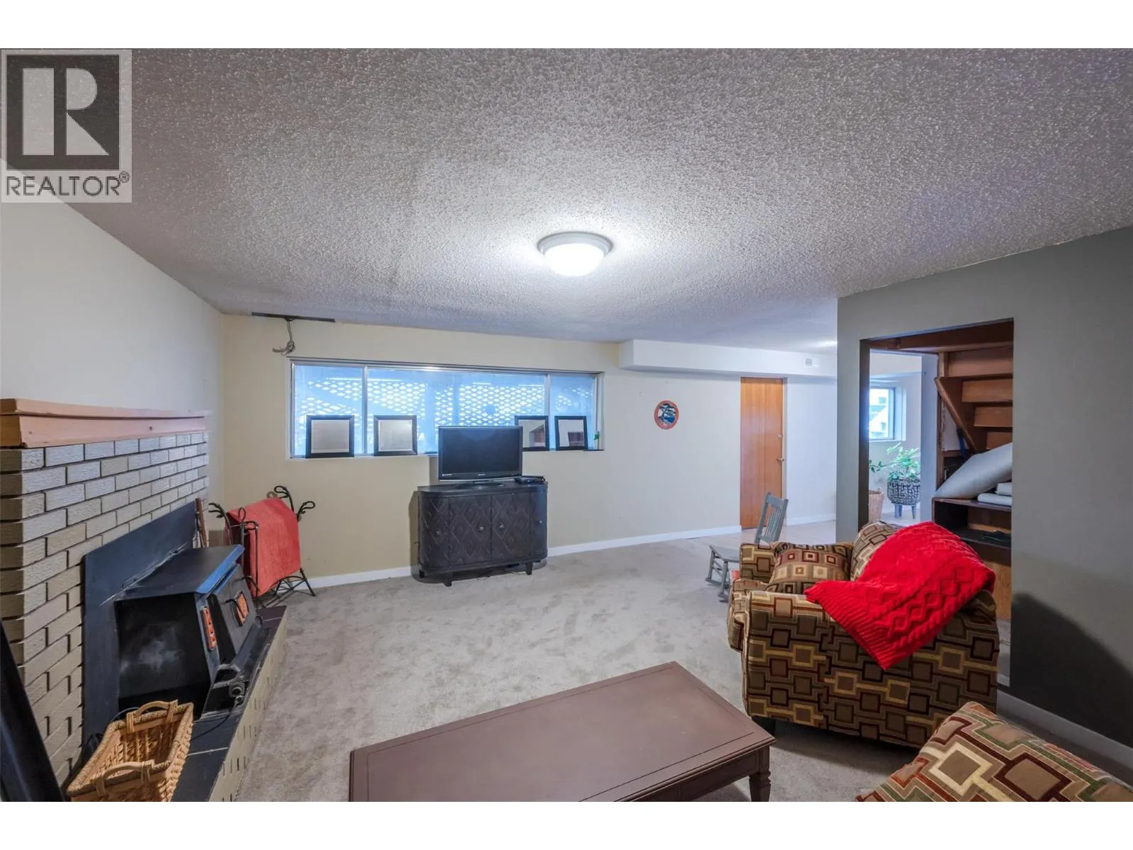 1467 Carmi Drive