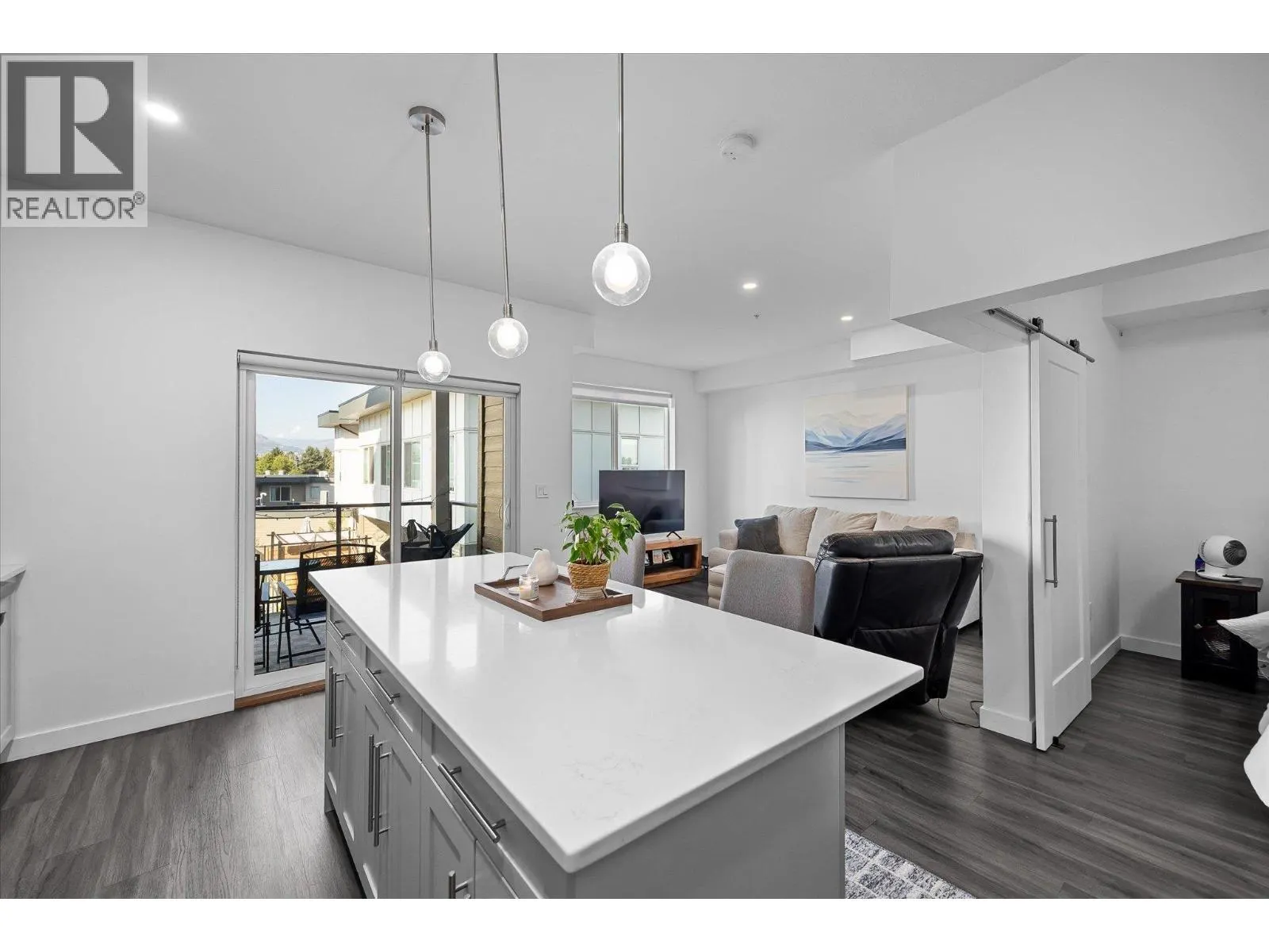 3630 Mission SPrings Drive Unit# 304