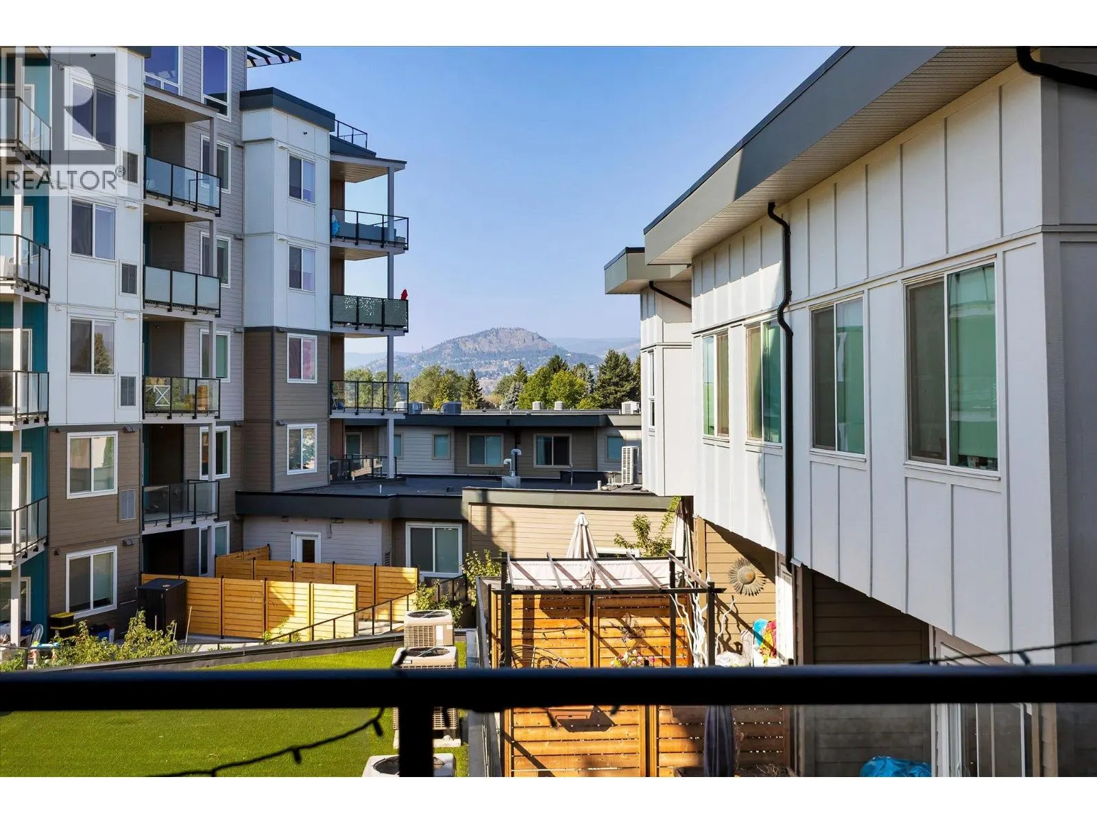 3630 Mission SPrings Drive Unit# 304