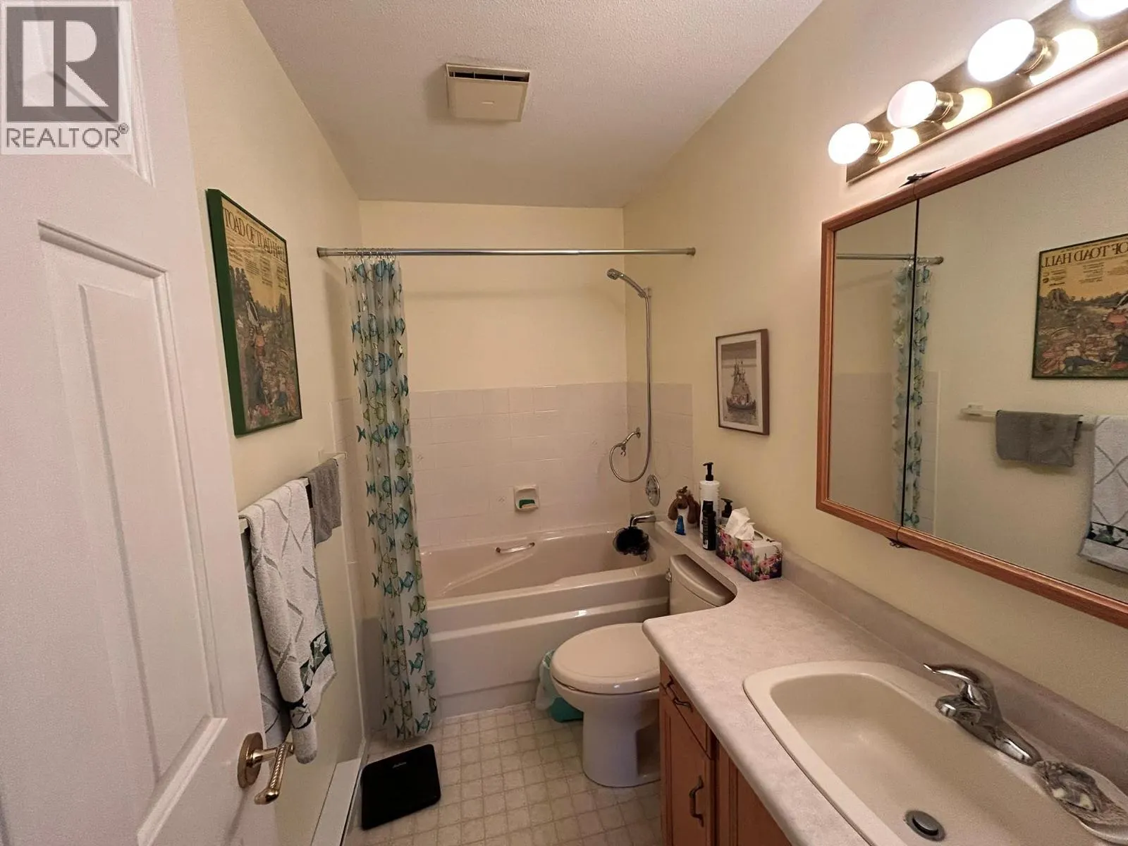 945 Lawrence Avenue Unit# 304