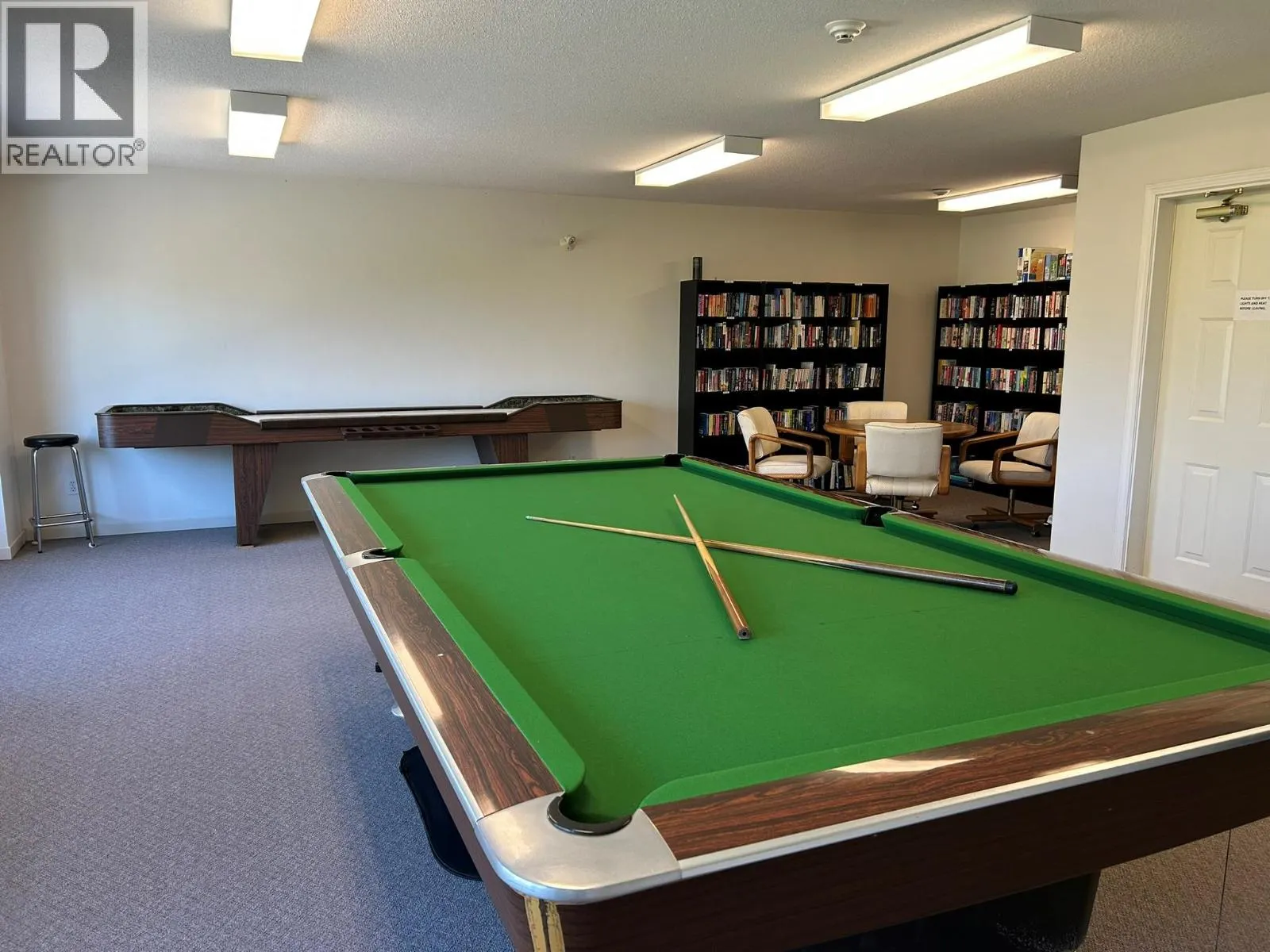 945 Lawrence Avenue Unit# 304