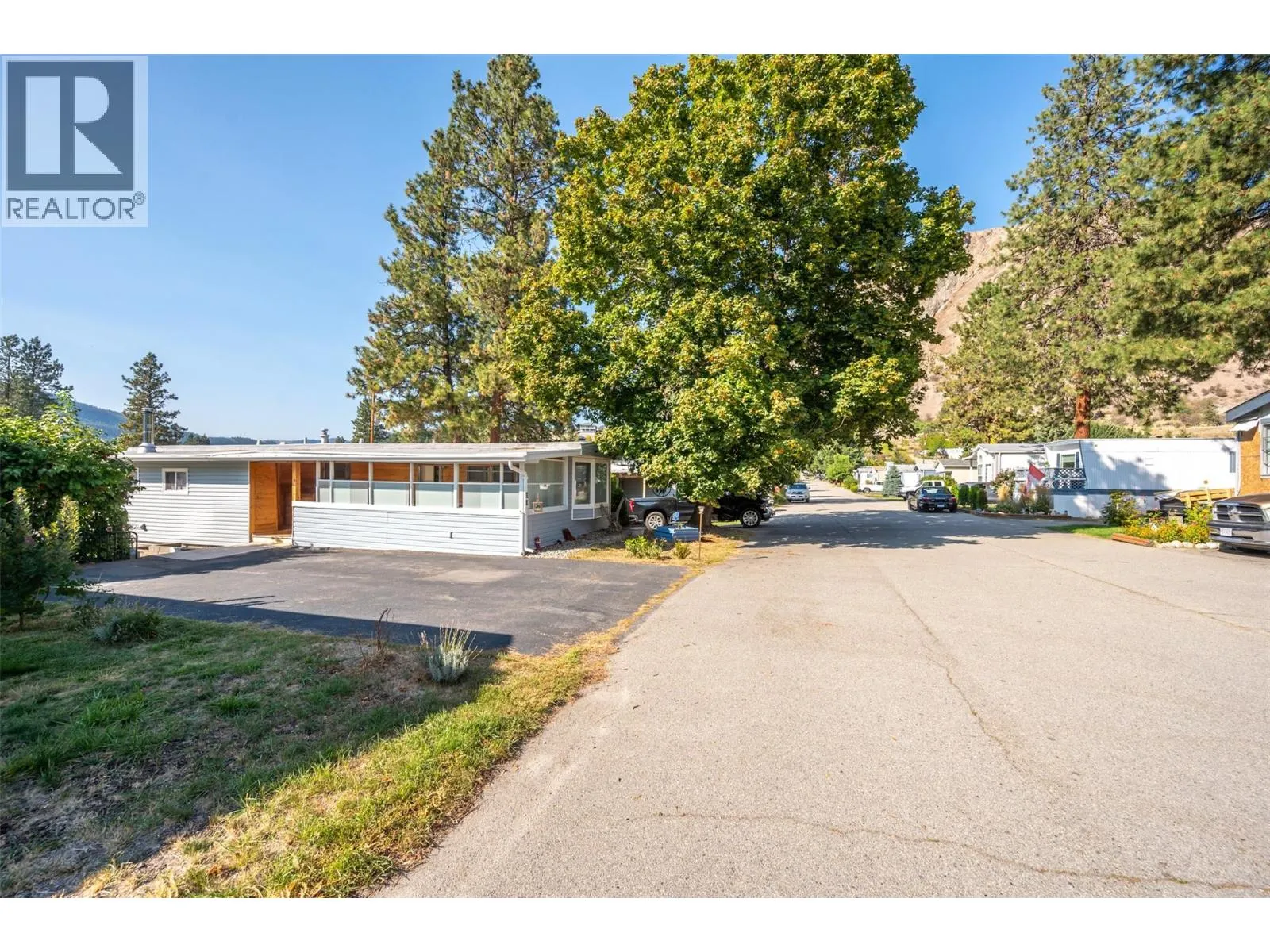 4505 McLean Creek Road Unit# E8