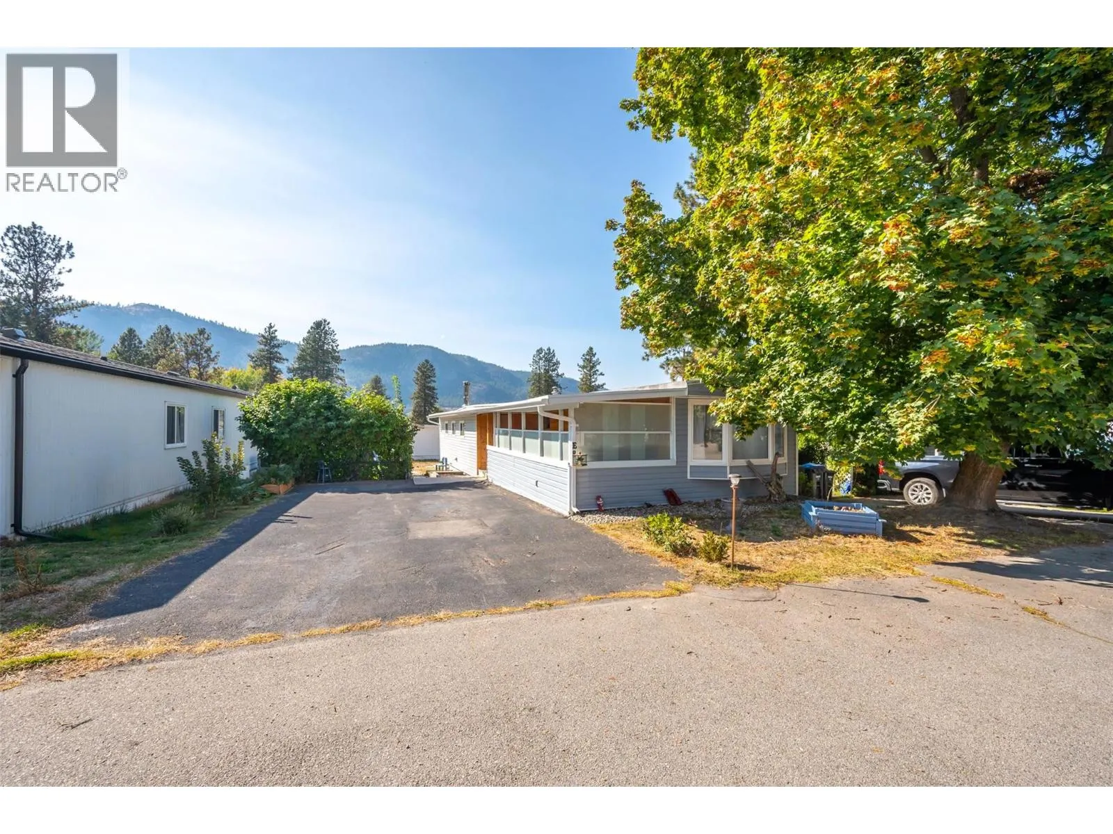 4505 McLean Creek Road Unit# E8