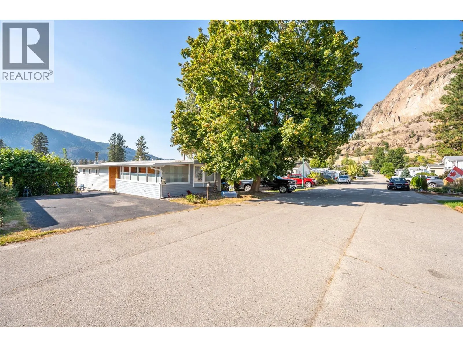 4505 McLean Creek Road Unit# E8
